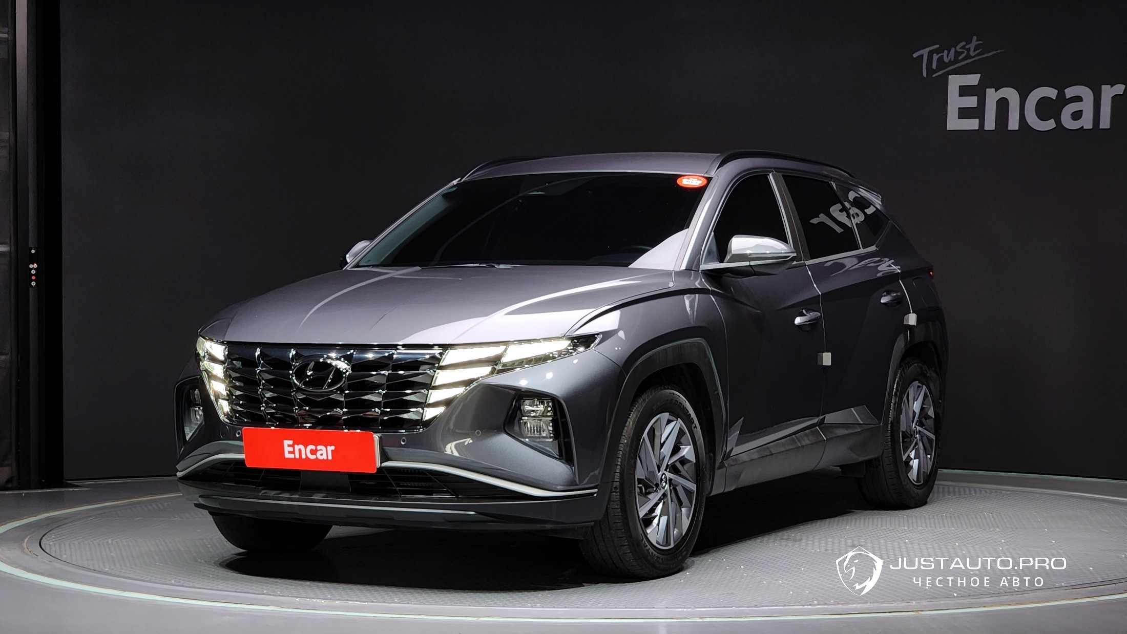 Автомобиль Hyundai Tucson