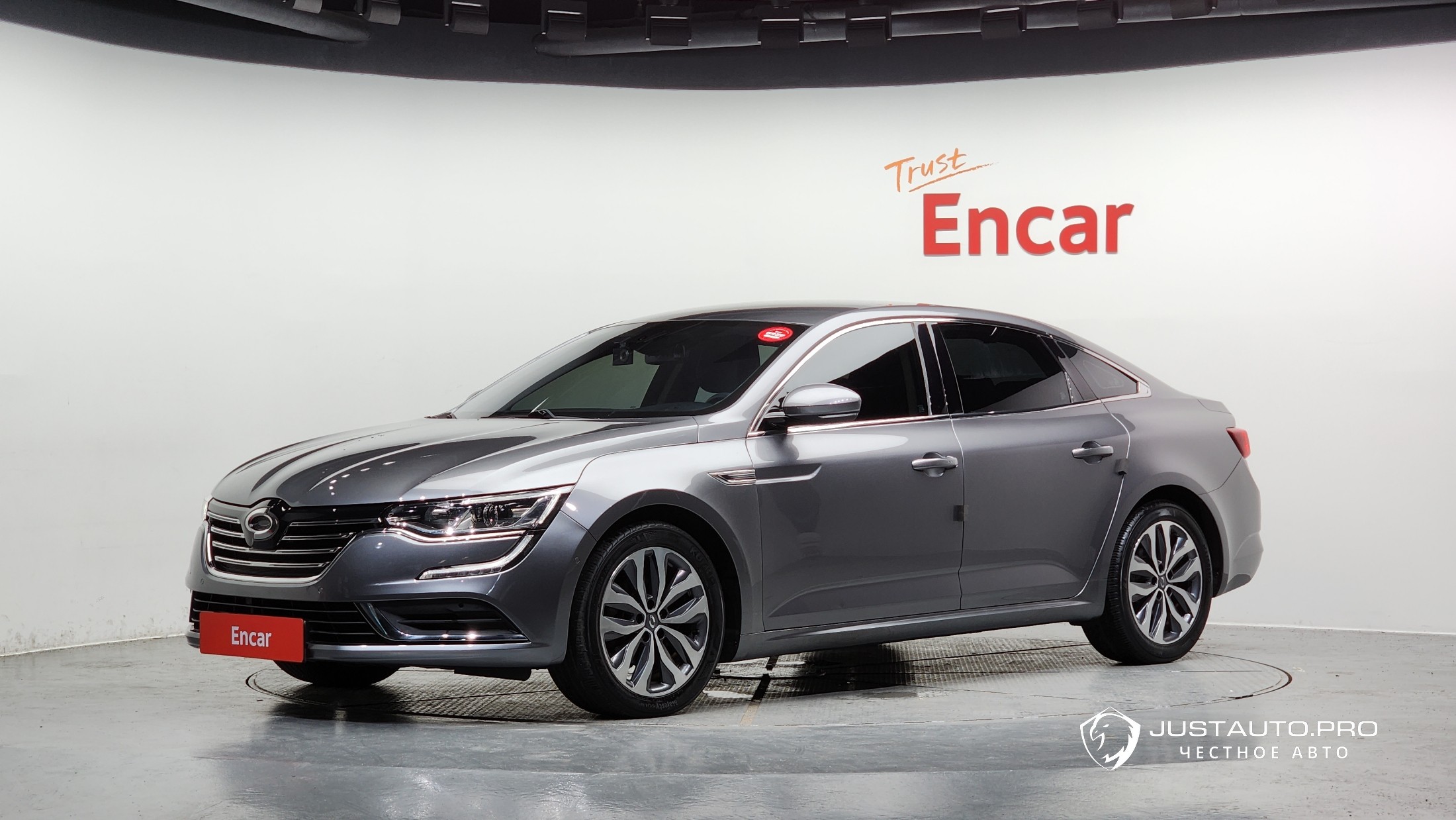 Автомобиль Renault-KoreaSamsung SM6