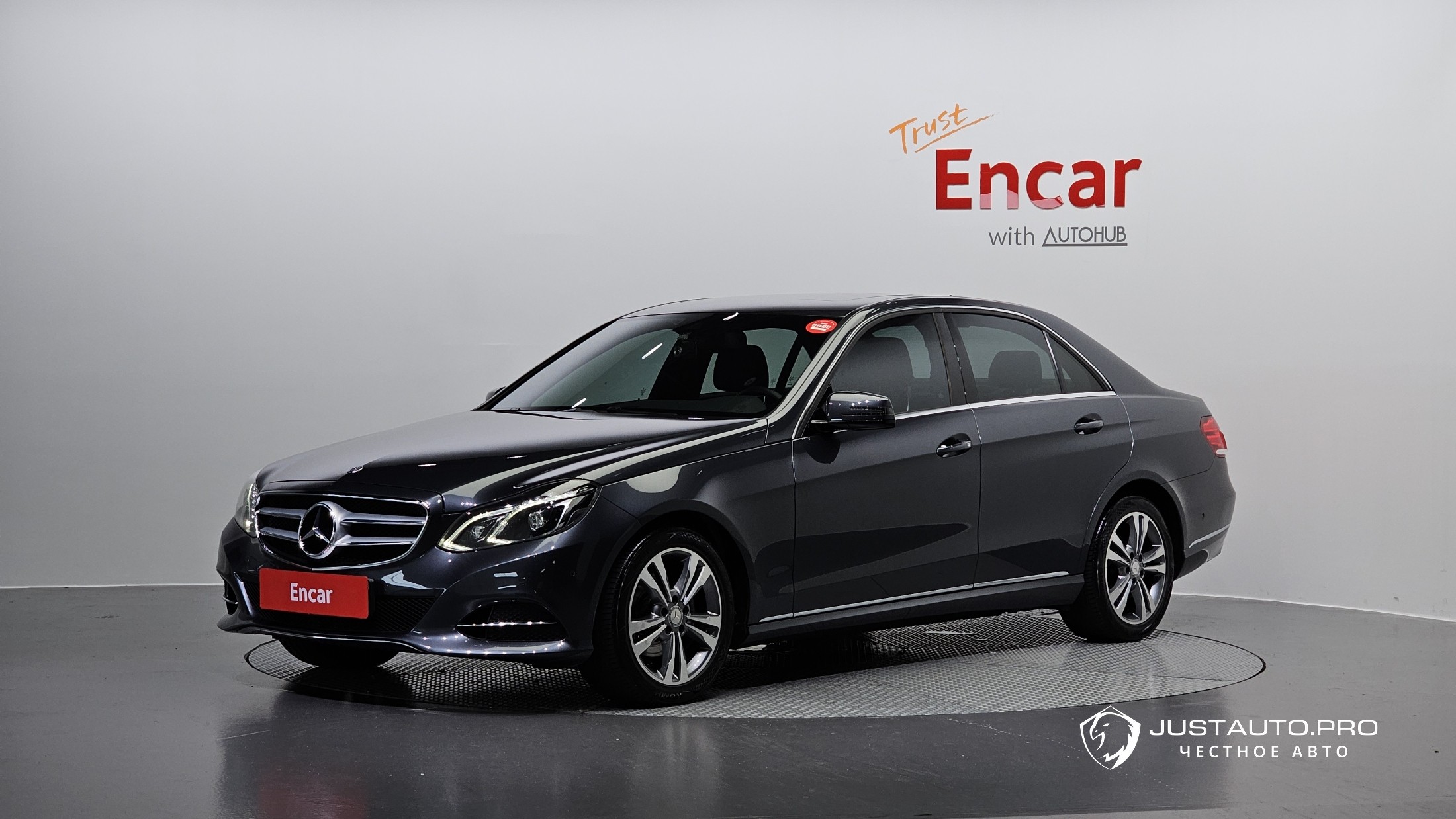 Автомобиль Mercedes-Benz E-Class