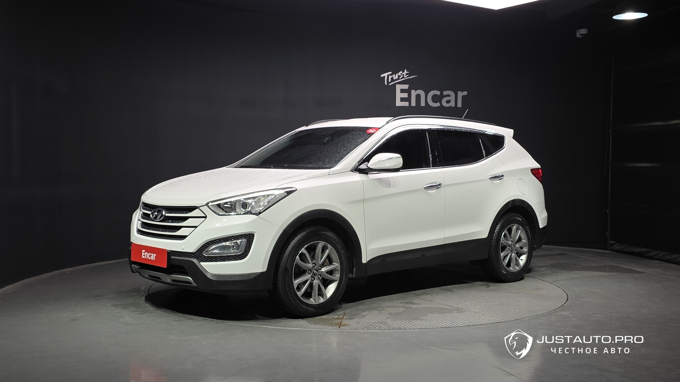 Автомобиль Hyundai Santafe