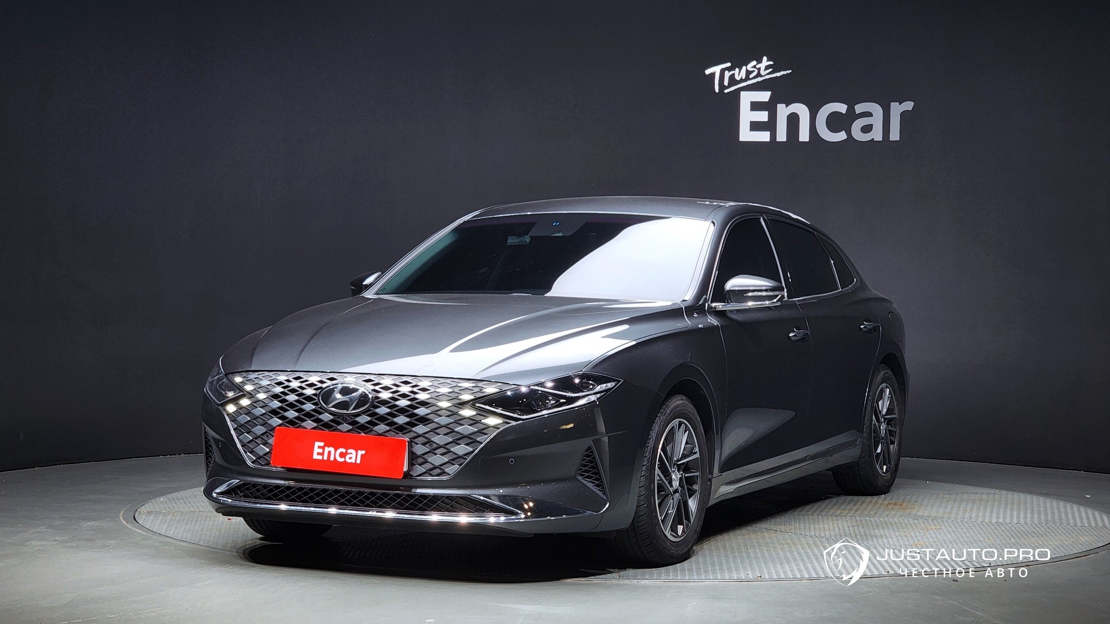 Автомобиль Hyundai Grandeur