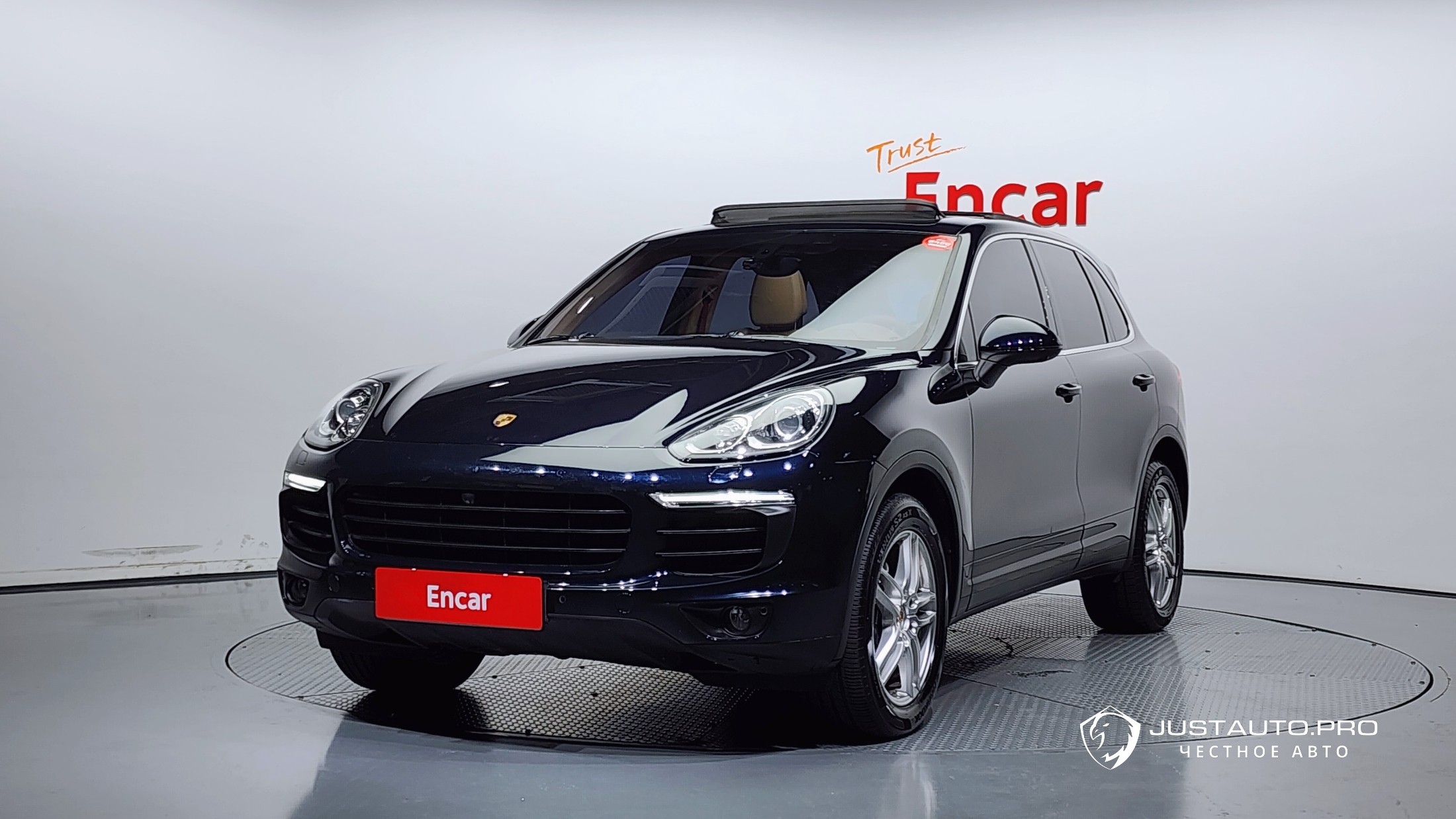 Автомобиль Porsche Cayenne