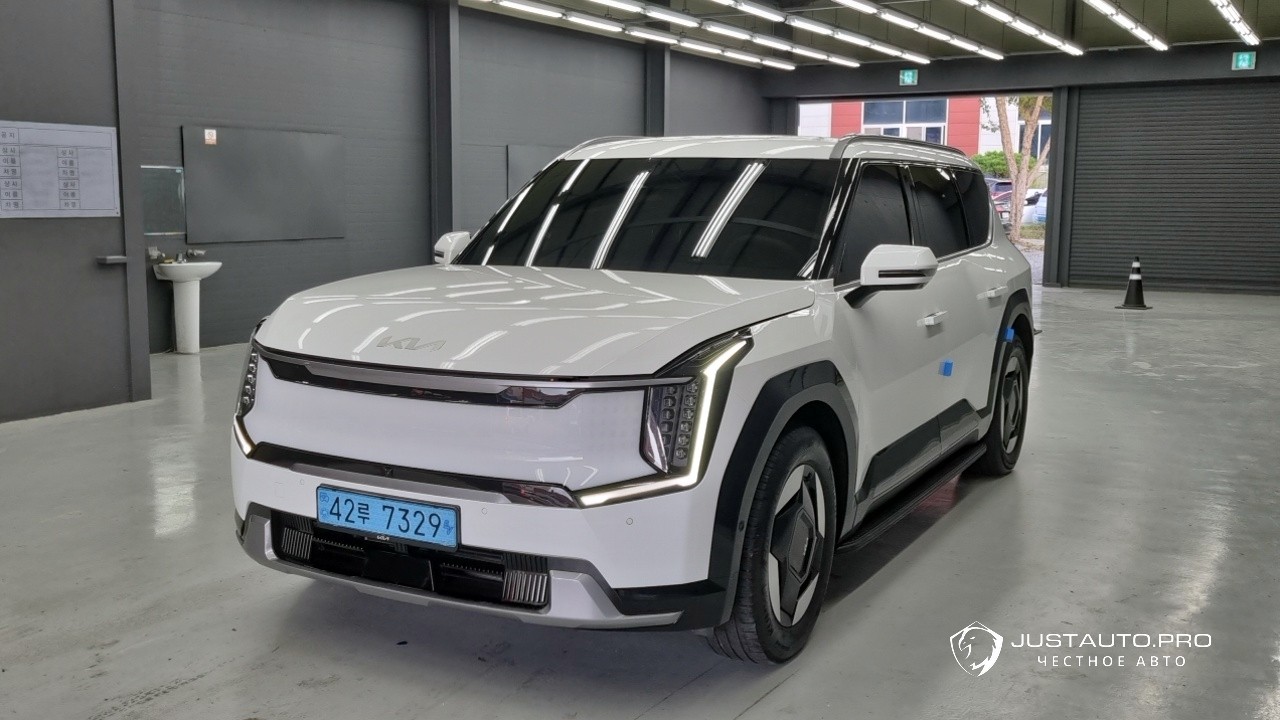 Автомобиль Kia EV9