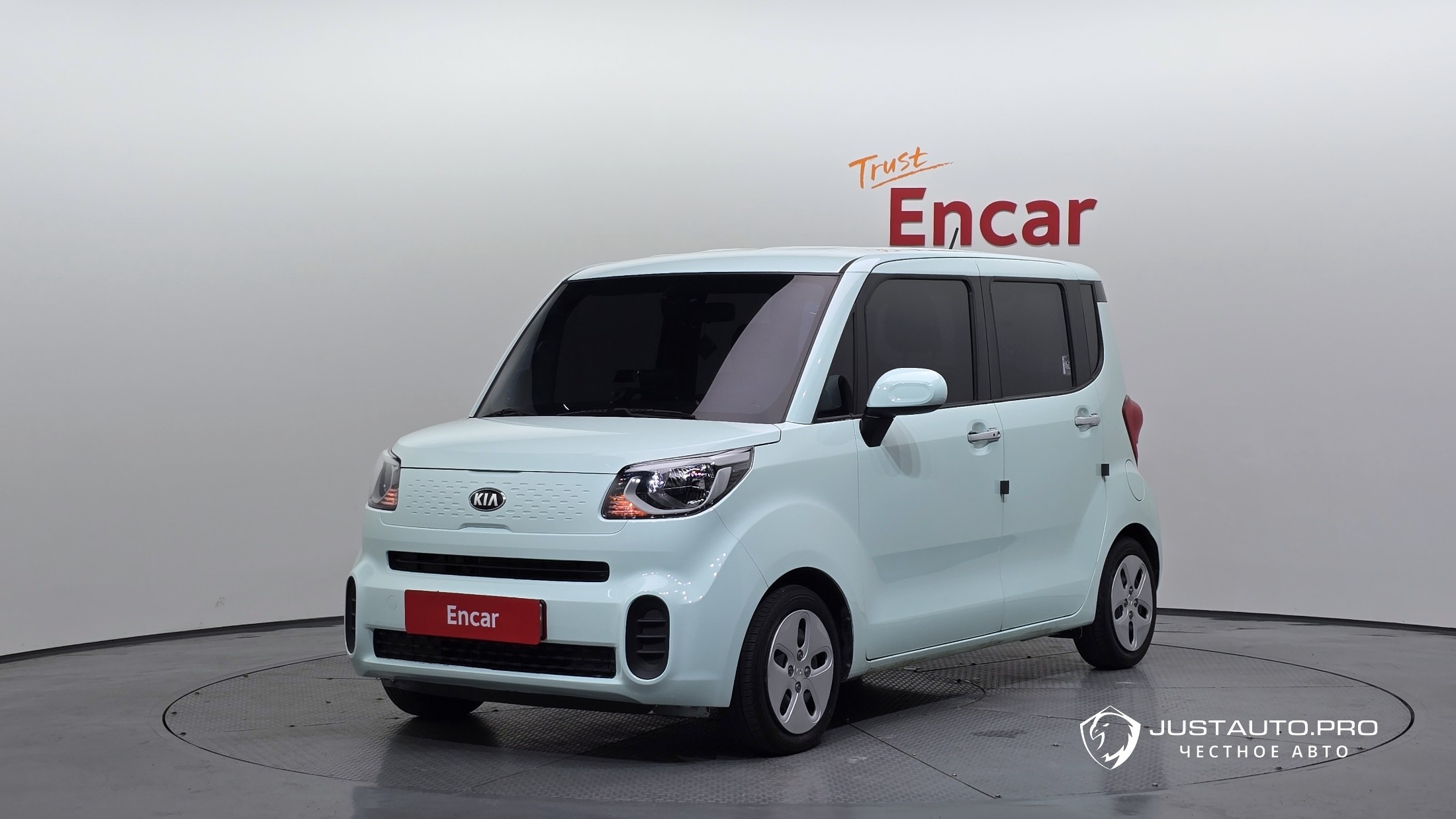 Автомобиль Kia RAY