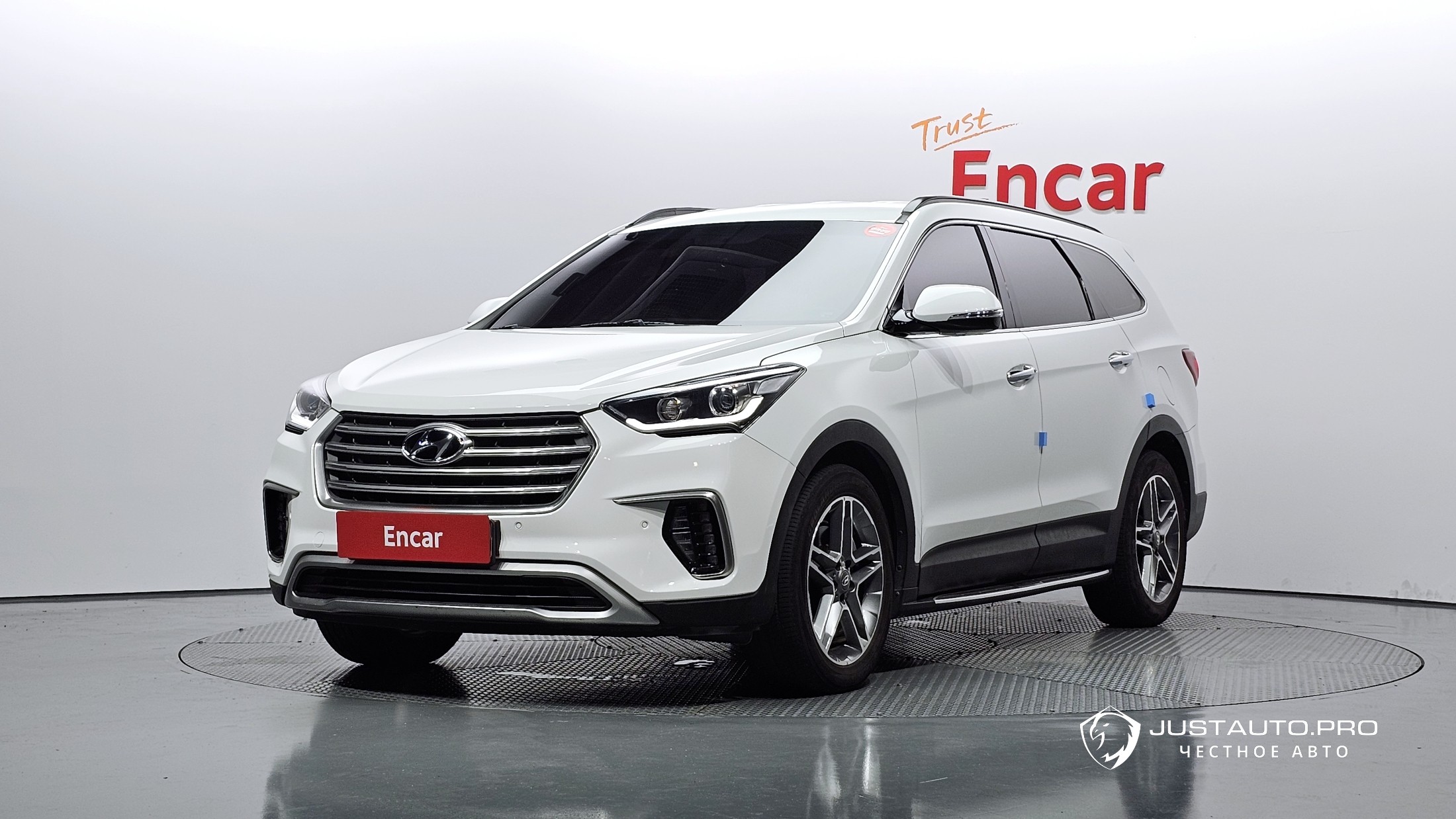 Автомобиль Hyundai Maxcruz