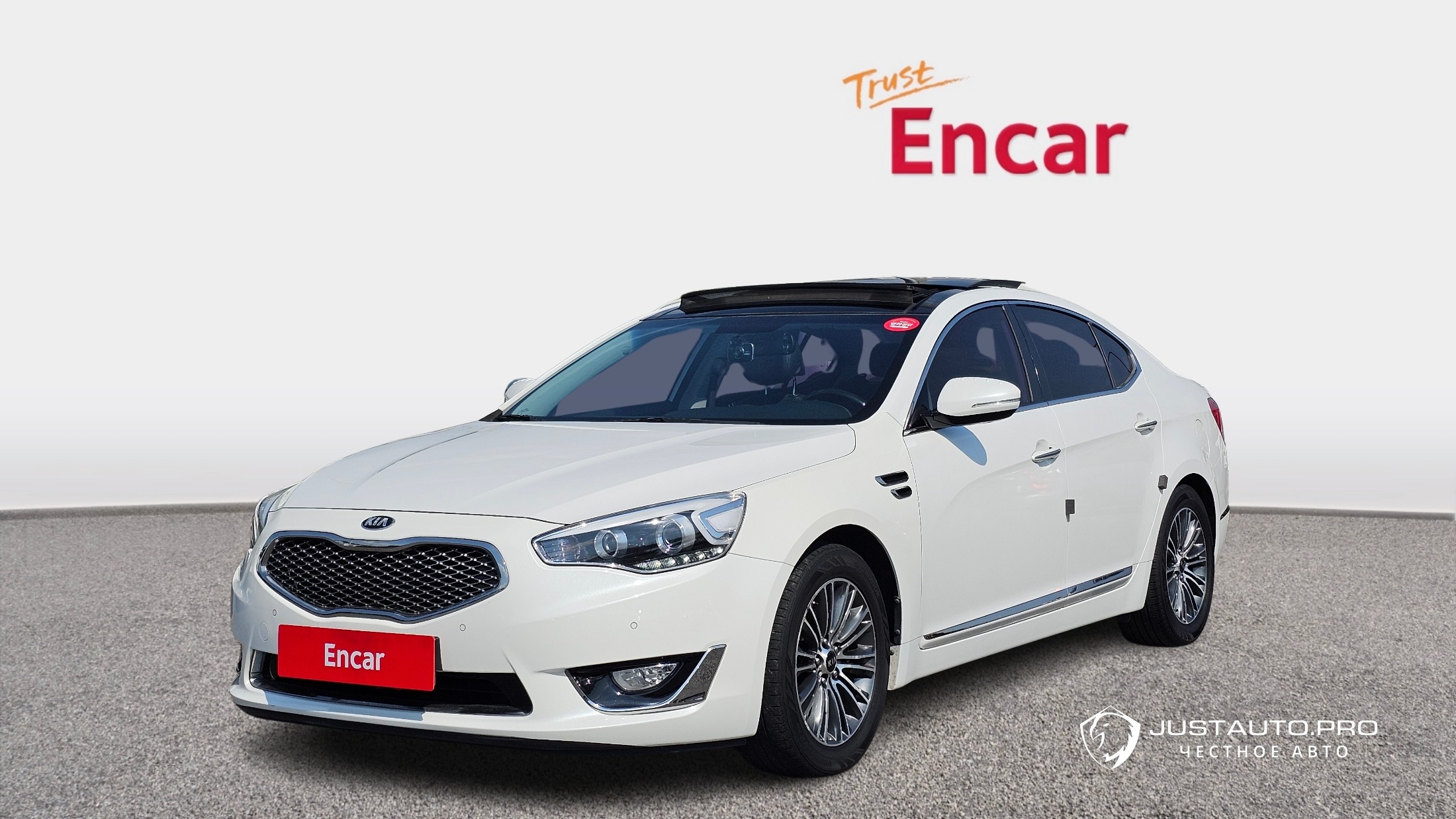 Автомобиль Kia K7