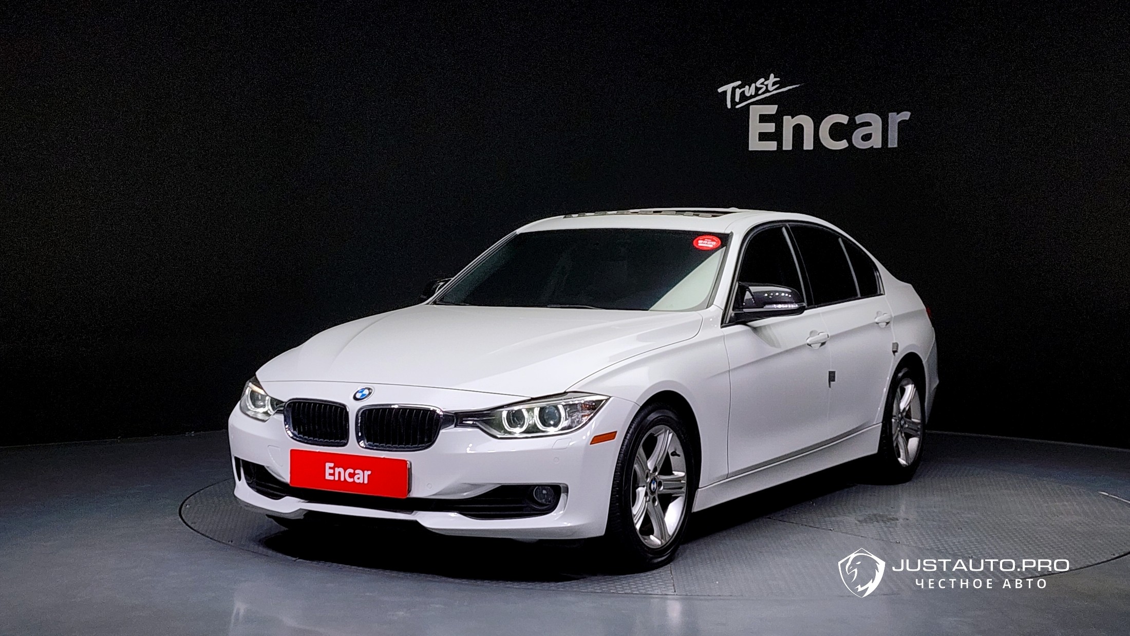 Автомобиль BMW 3-Series