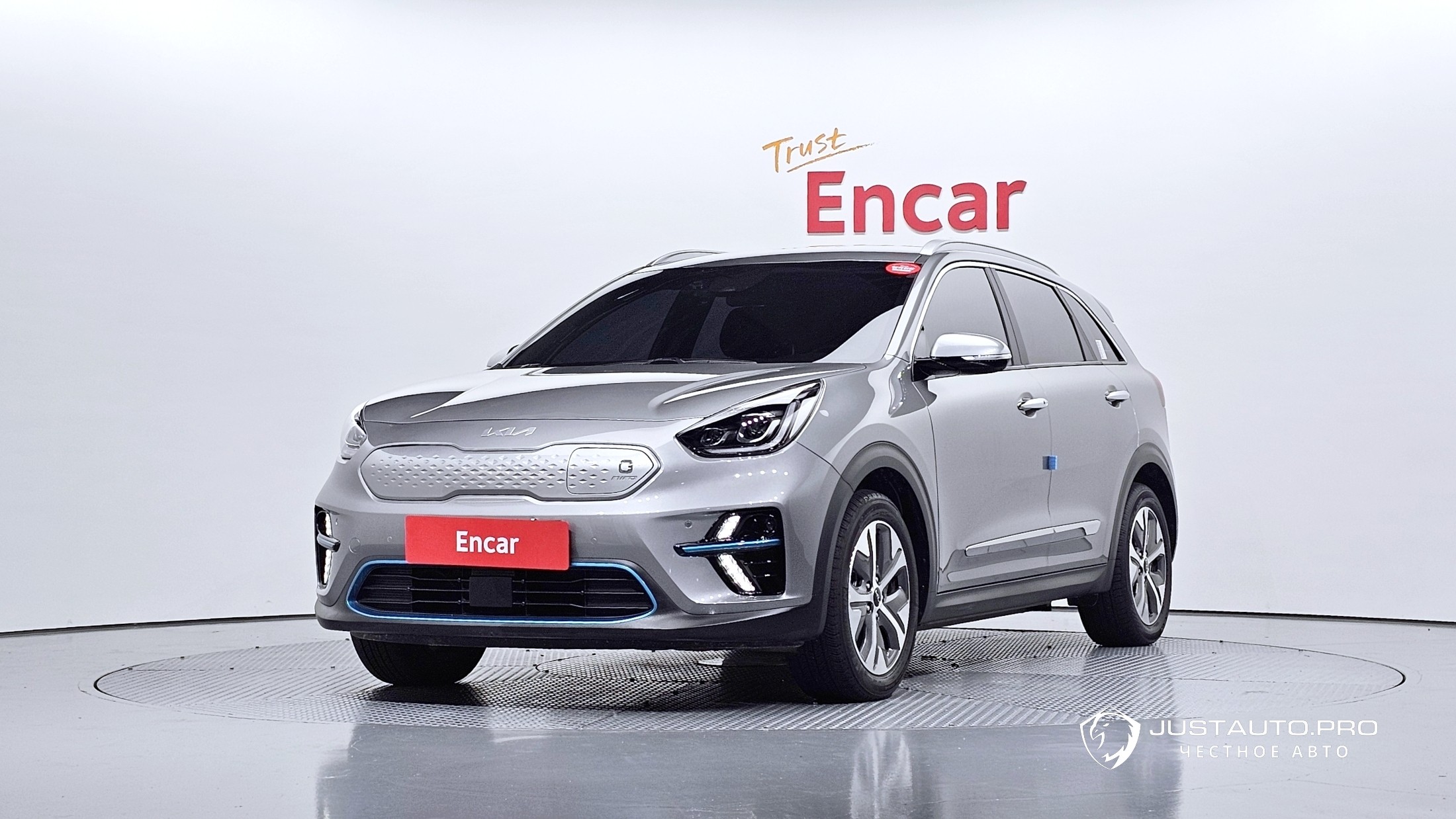 Автомобиль Kia Niro