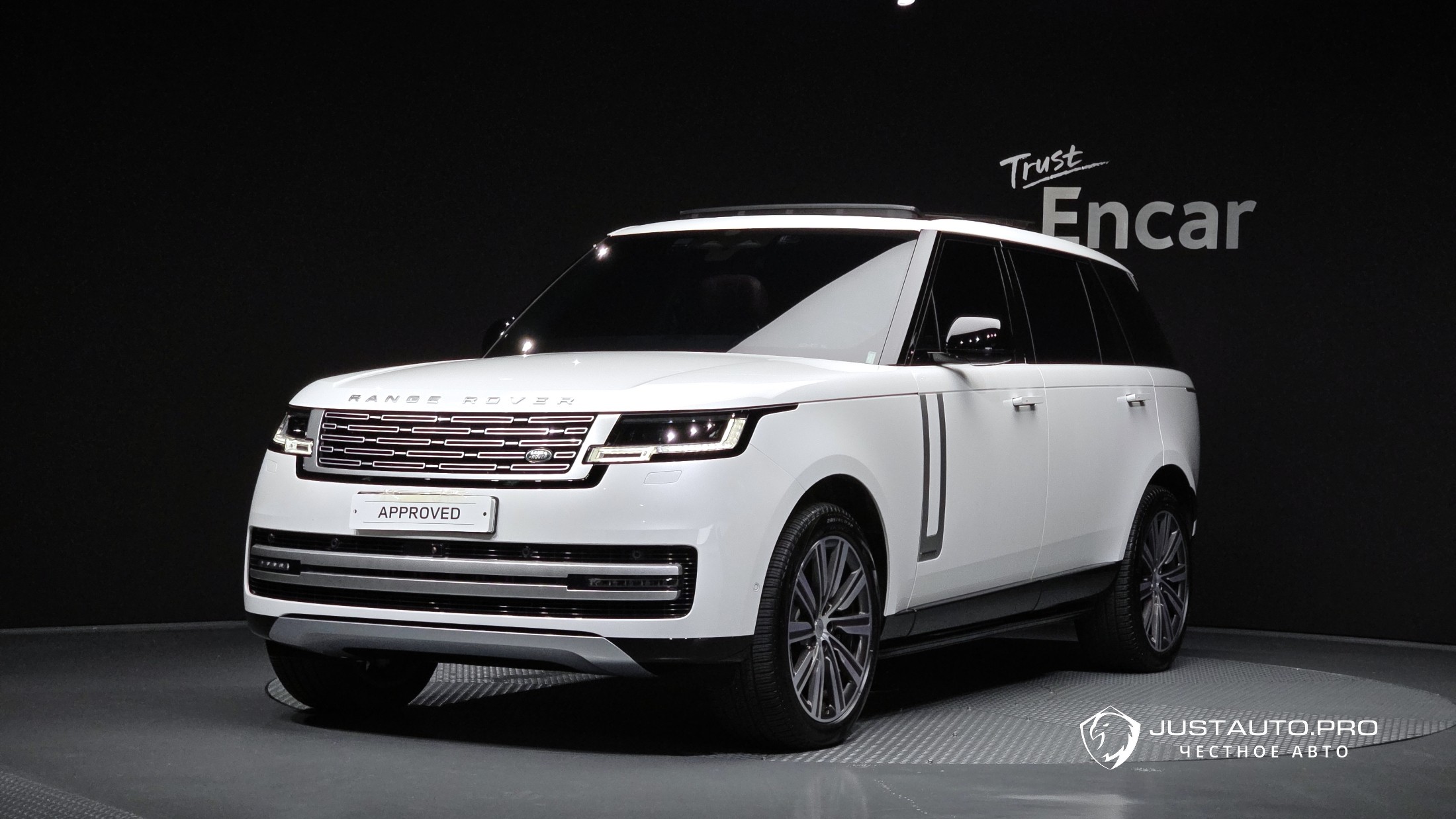 Автомобиль Land Rover Range Rover