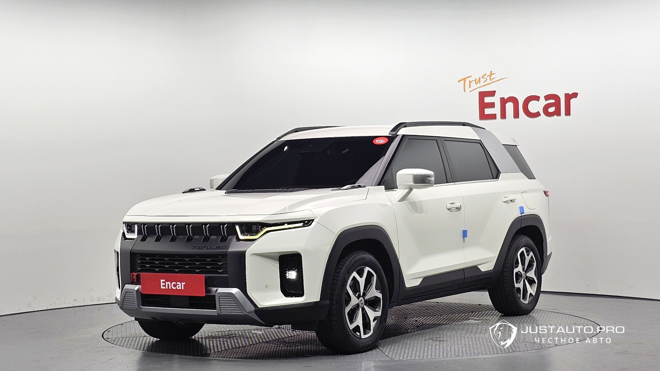 Автомобиль KG_Mobility_Ssangyong Torres