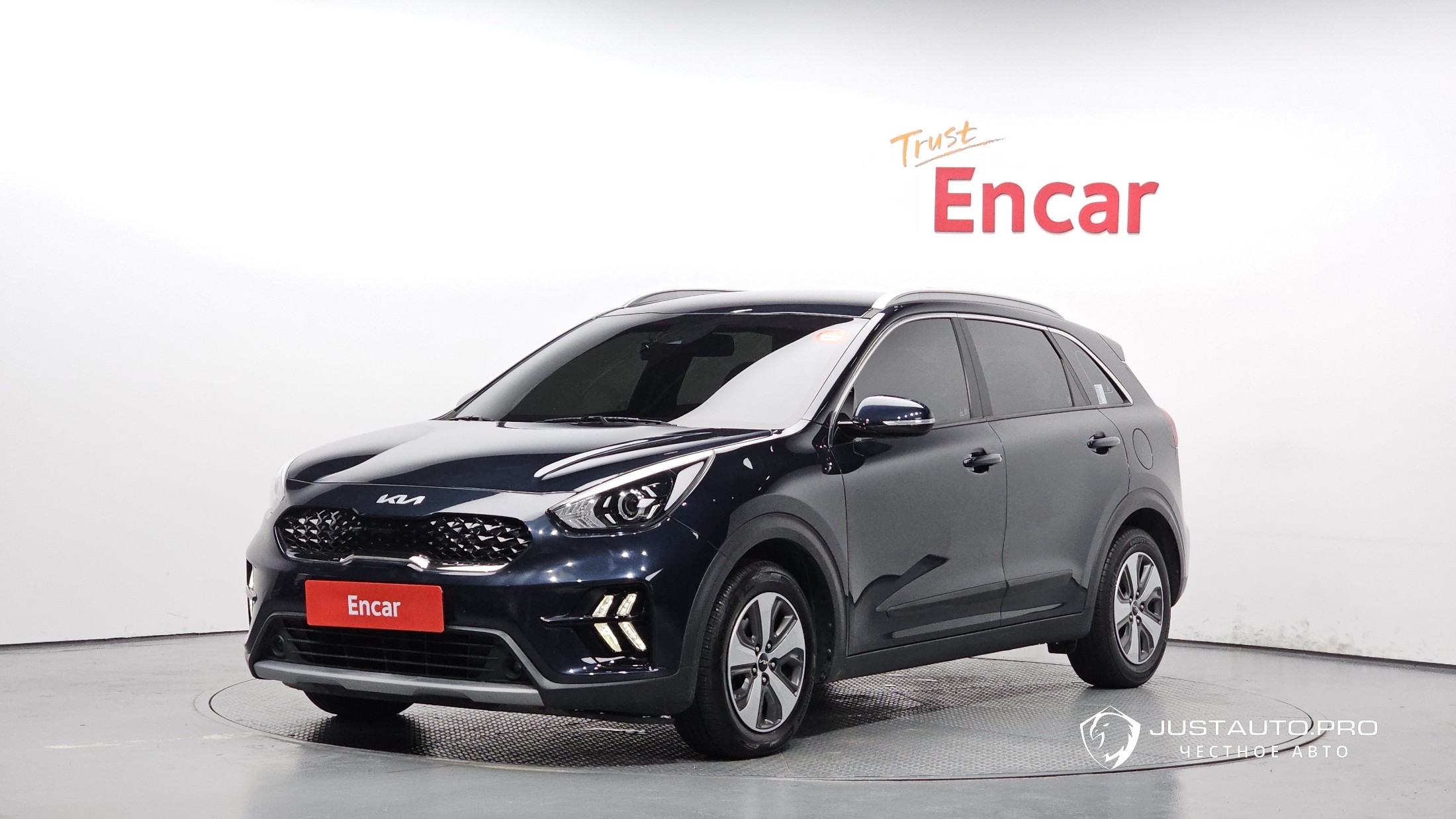 Автомобиль Kia Niro
