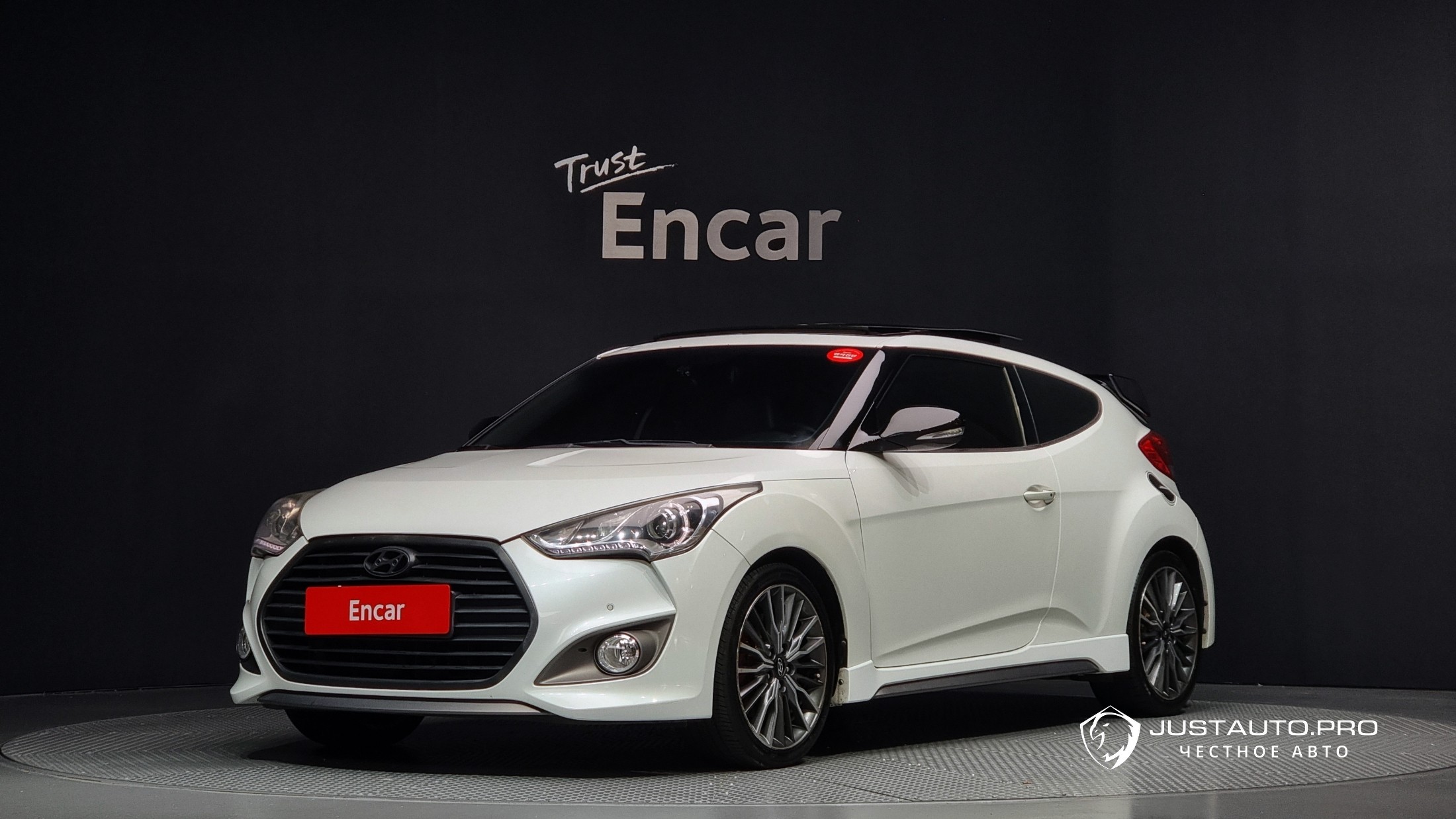 Автомобиль Hyundai Veloster