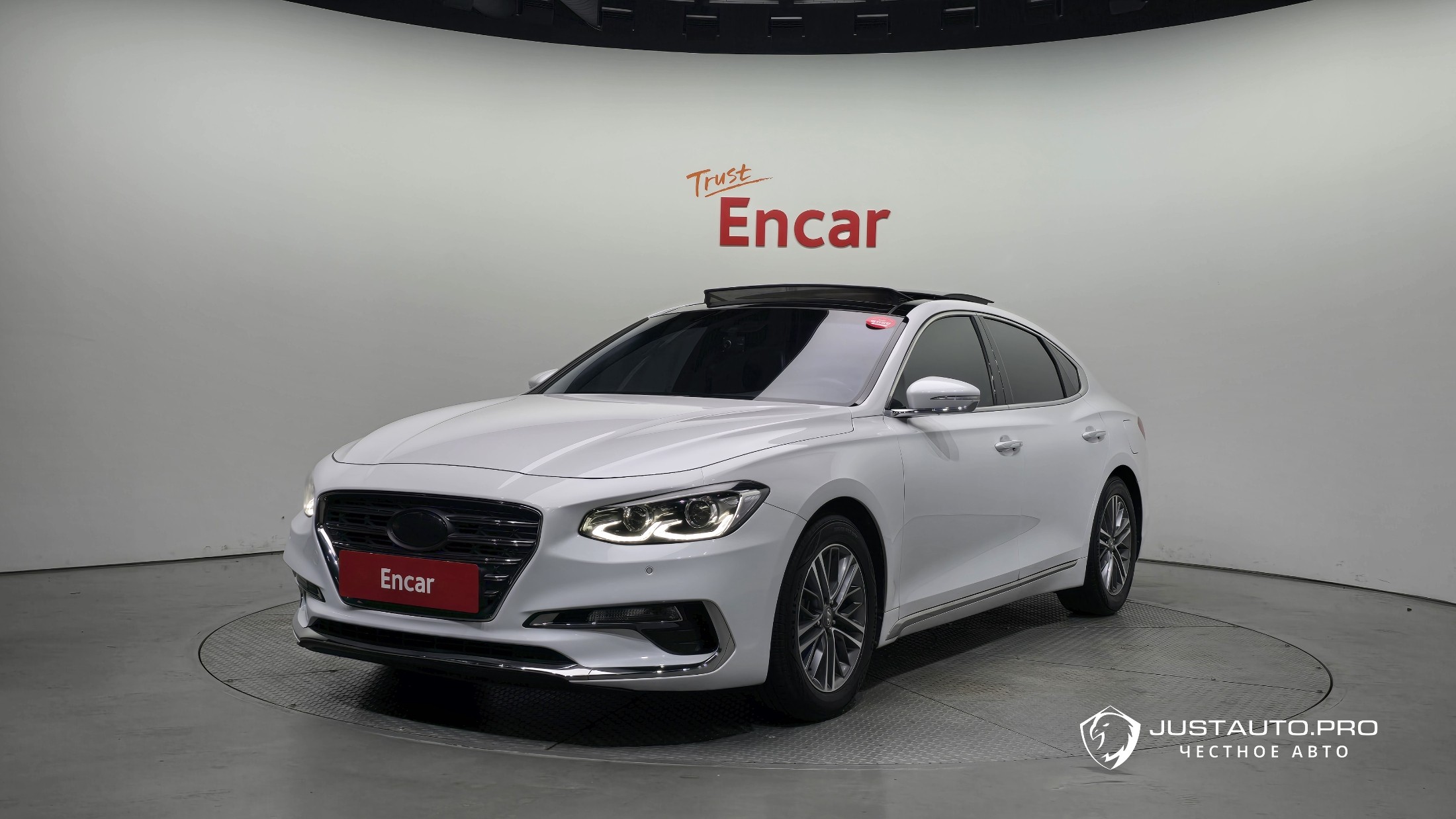 Автомобиль Hyundai Grandeur