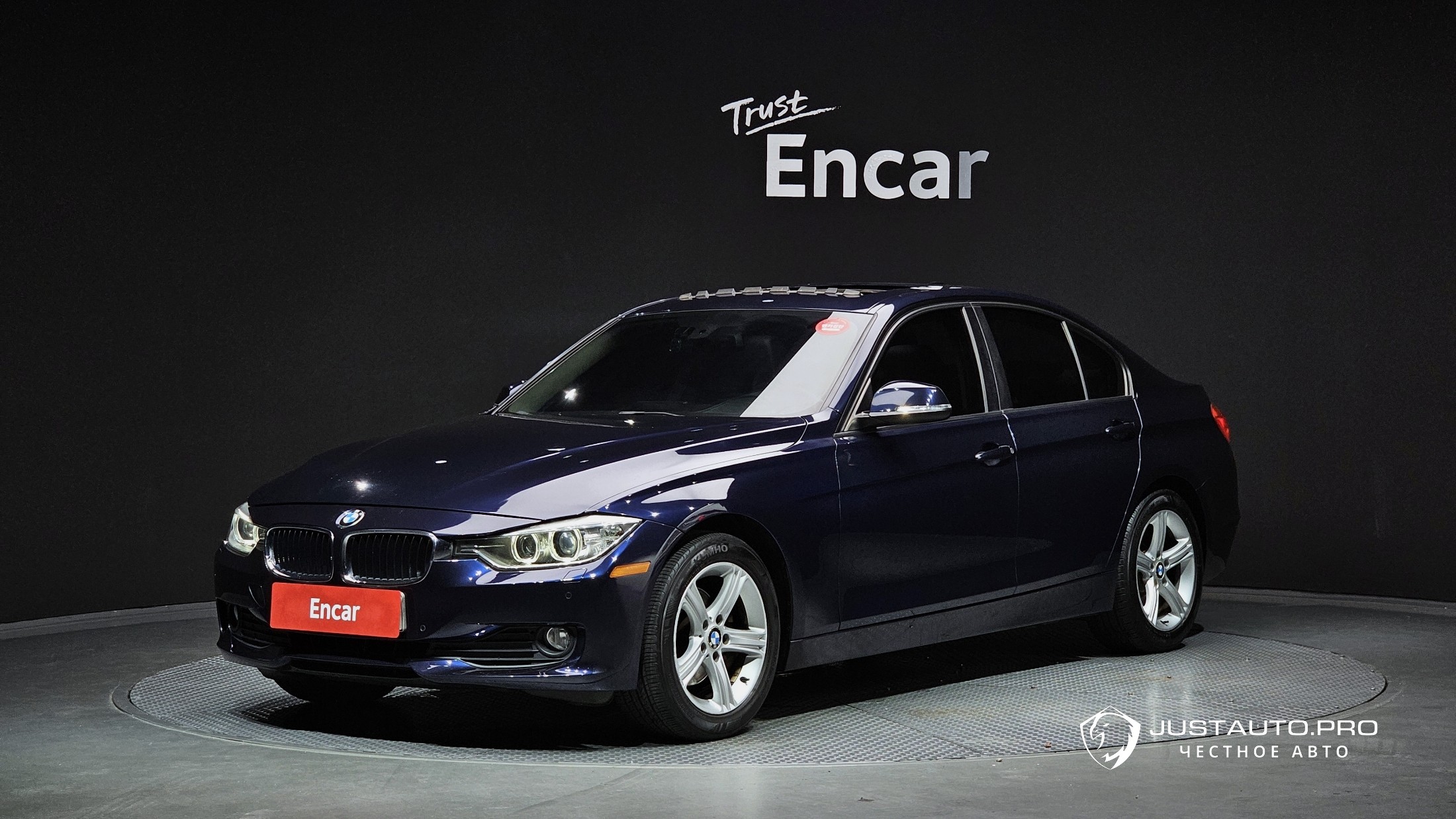 Автомобиль BMW 3-Series