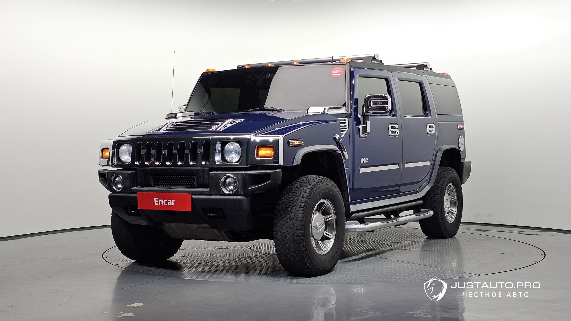 Автомобиль Hummer H2
