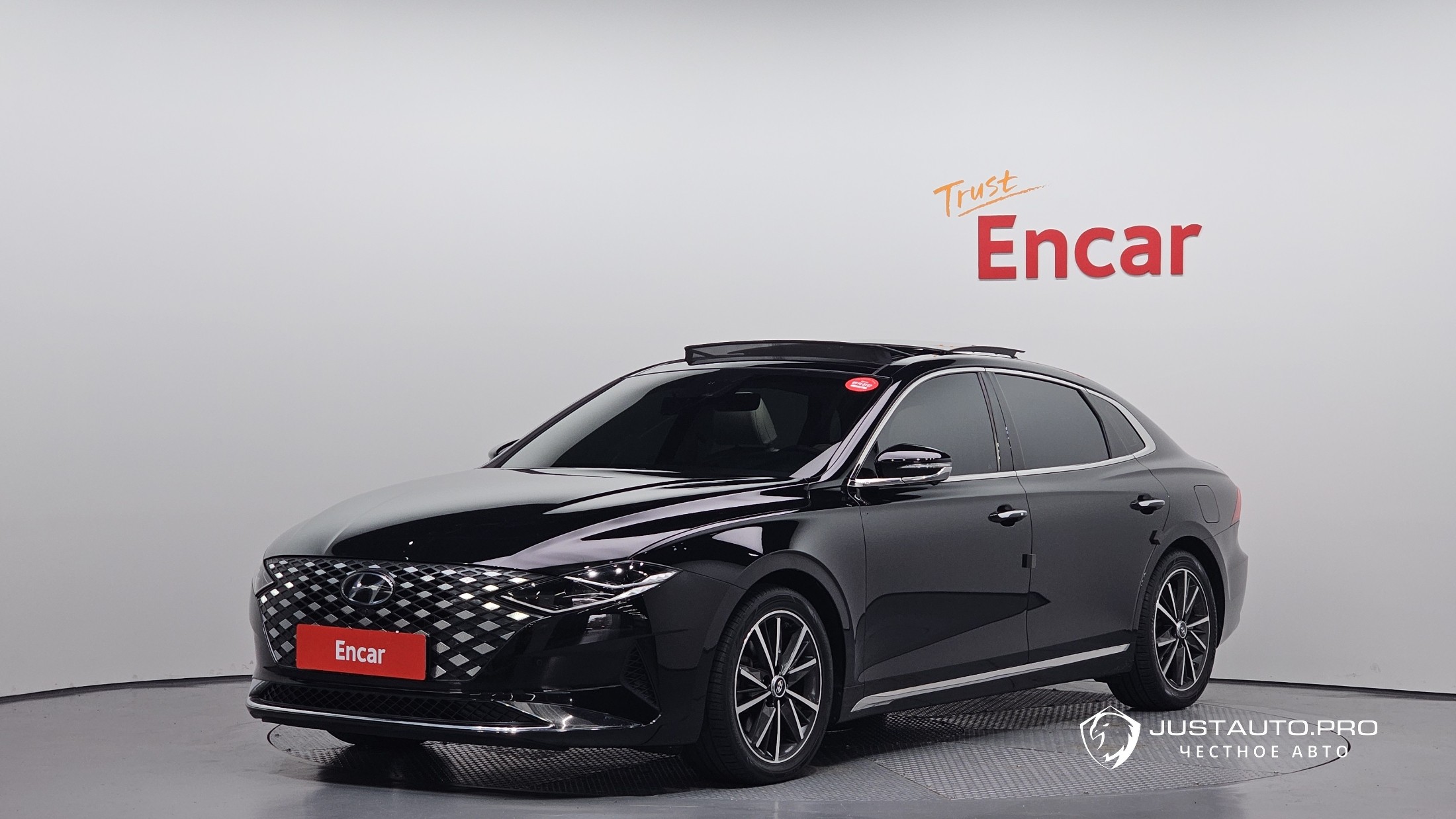 Автомобиль Hyundai Grandeur