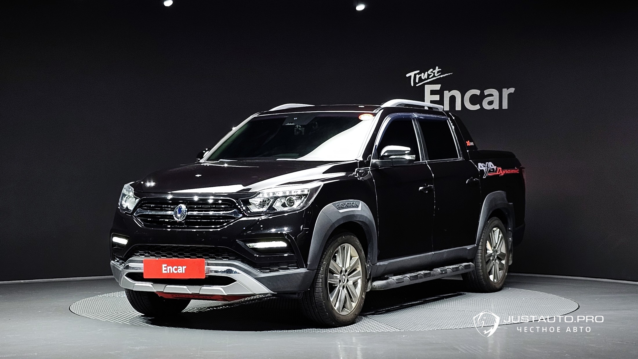 Автомобиль KG_Mobility_Ssangyong Rexton