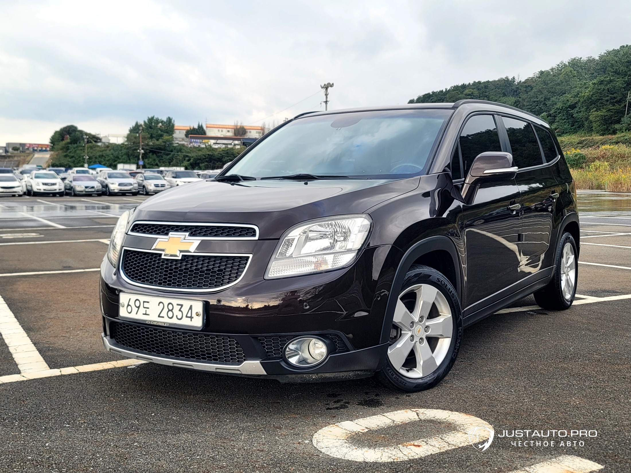 Автомобиль ChevroletGMDaewoo Orlando