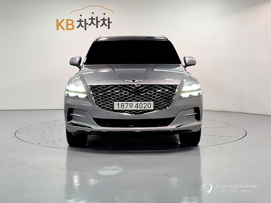 Автомобиль Genesis GV80