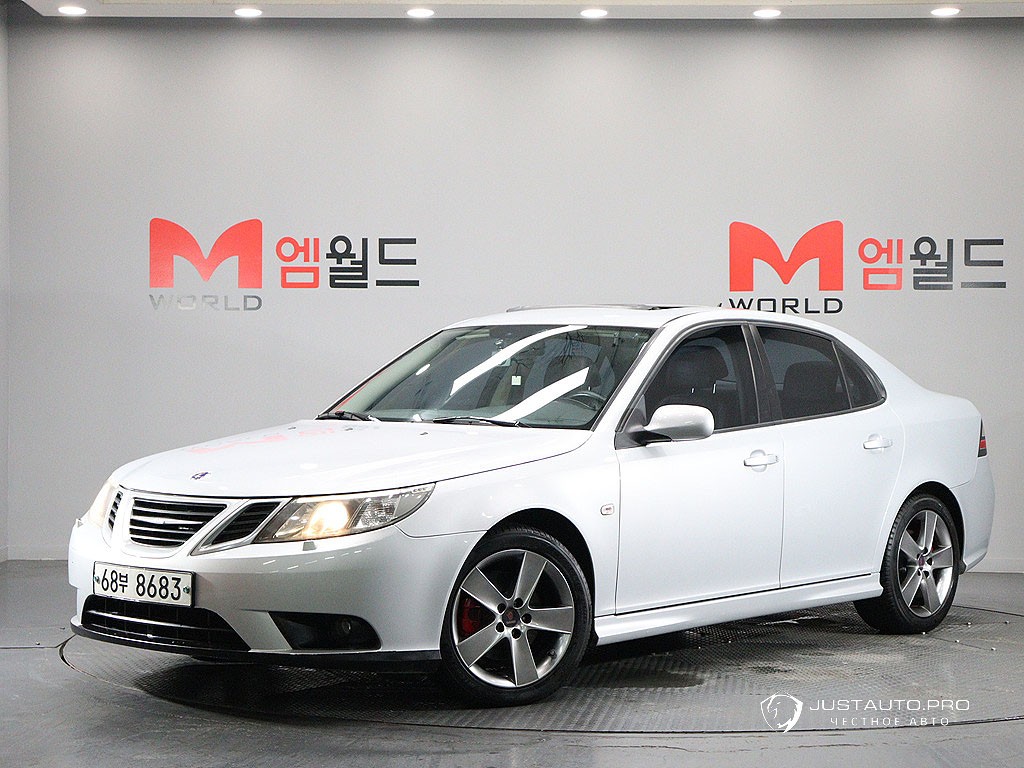 Автомобиль Saab 9-3