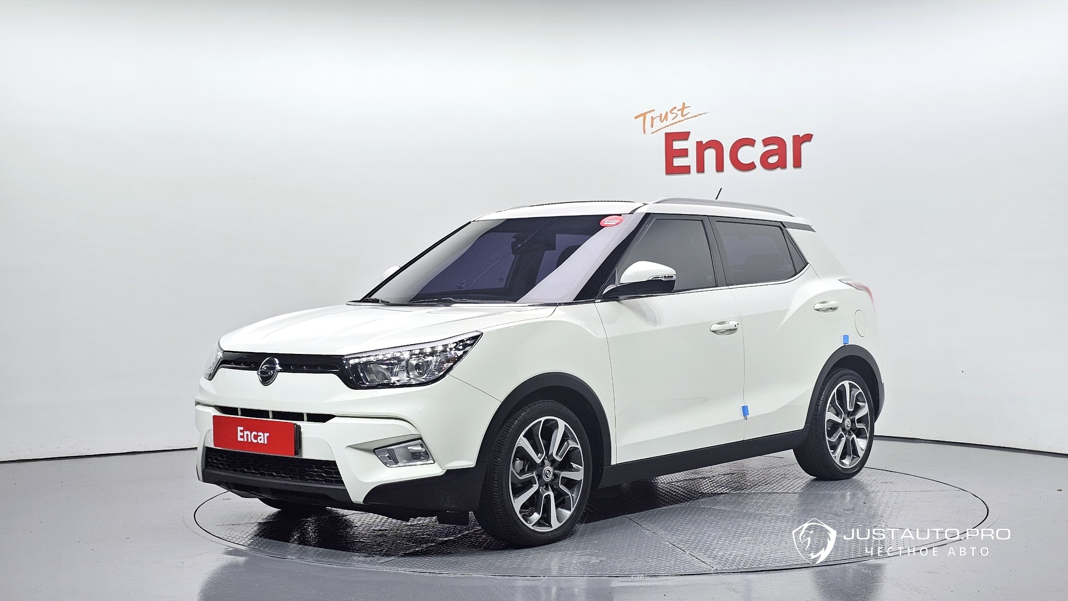 Автомобиль KG_Mobility_Ssangyong TIBOLI