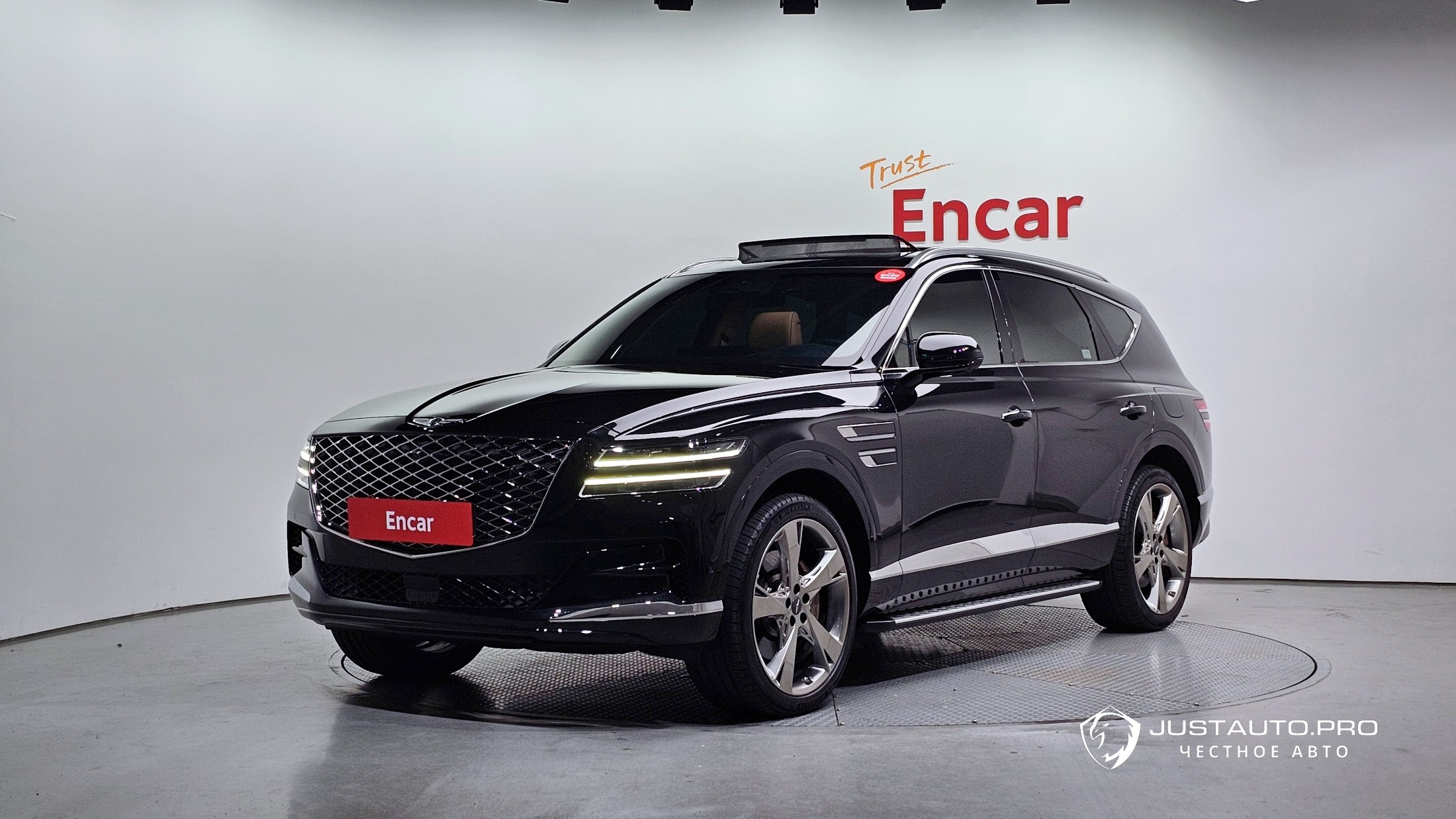 Автомобиль Genesis GV80