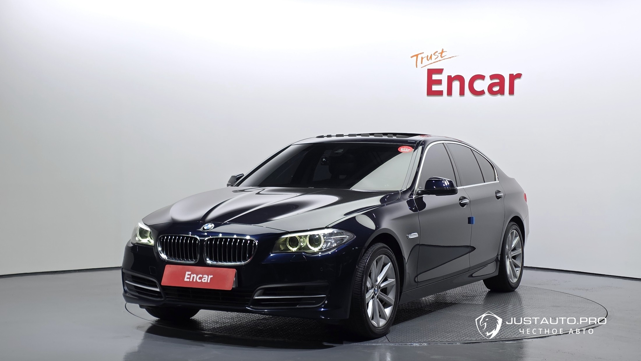 Автомобиль BMW 5-Series