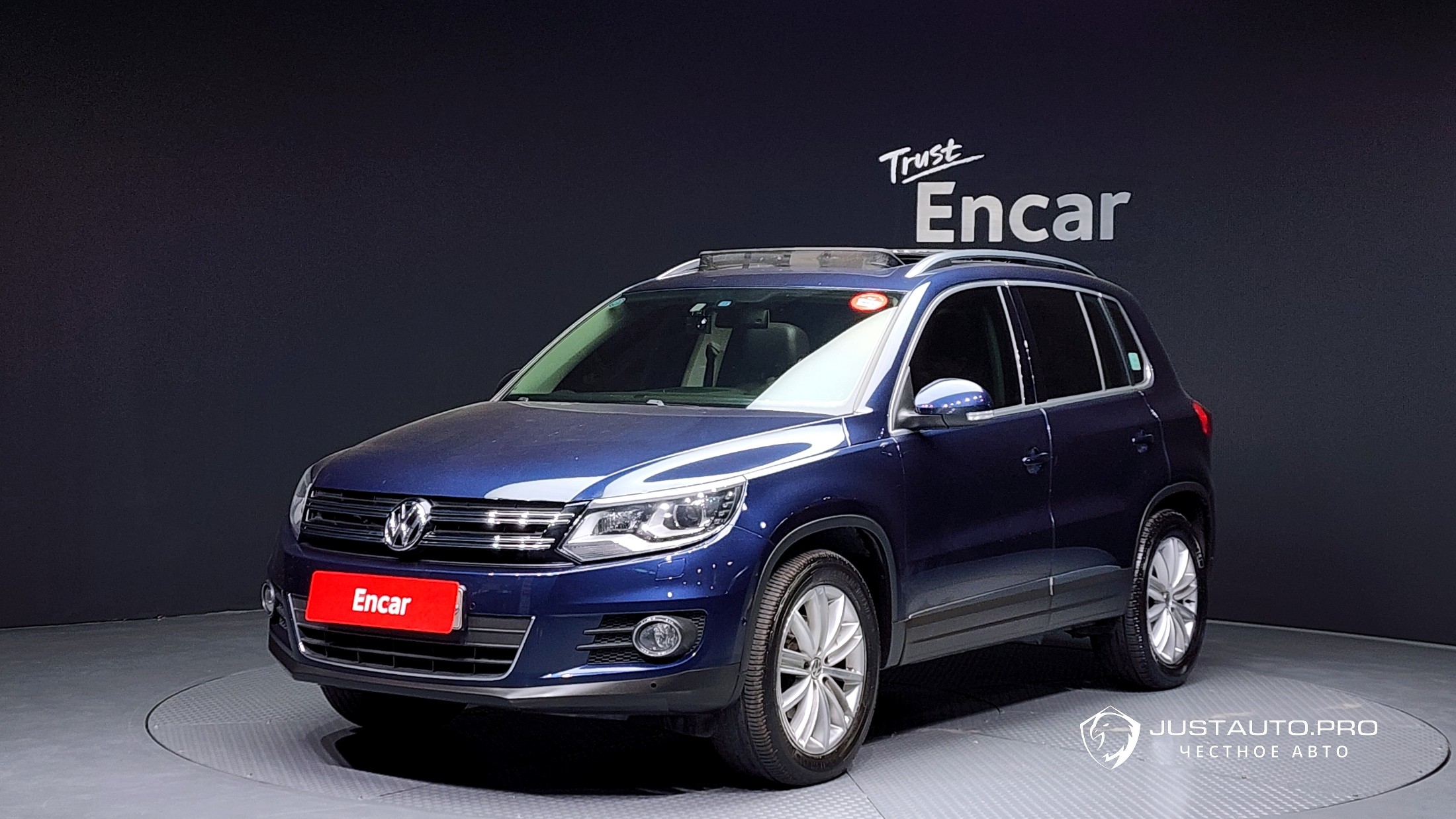 Автомобиль Volkswagen Tiguan