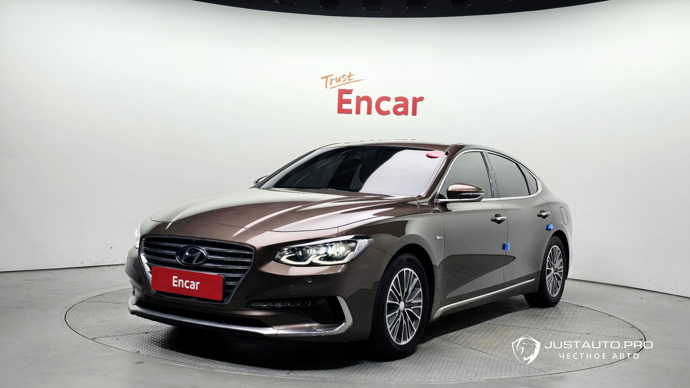 Автомобиль Hyundai Grandeur