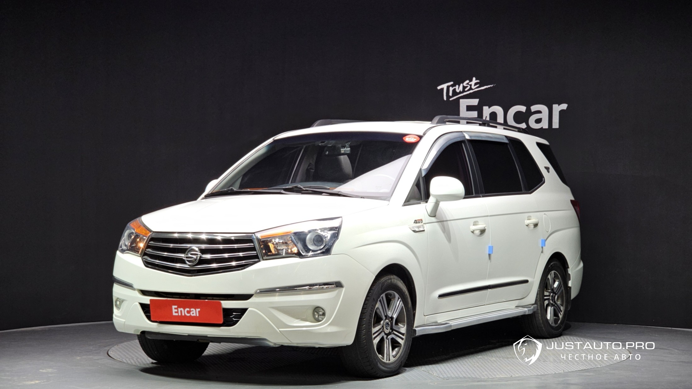 Автомобиль KG_Mobility_Ssangyong KORANDO