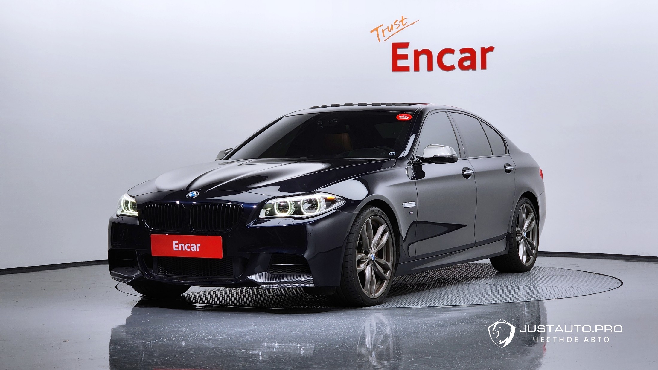 Автомобиль BMW 5-Series