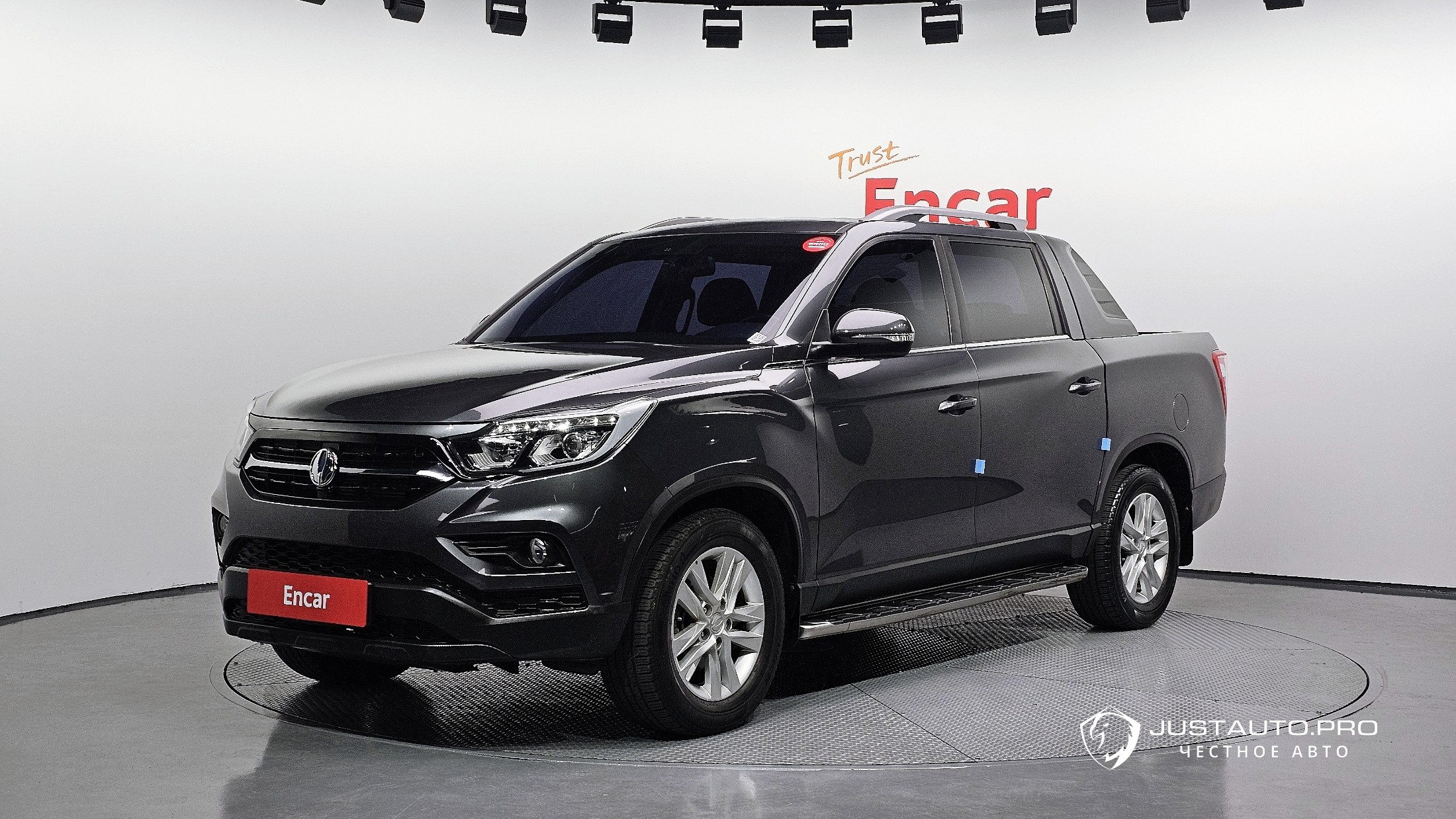 Автомобиль KG_Mobility_Ssangyong Rexton