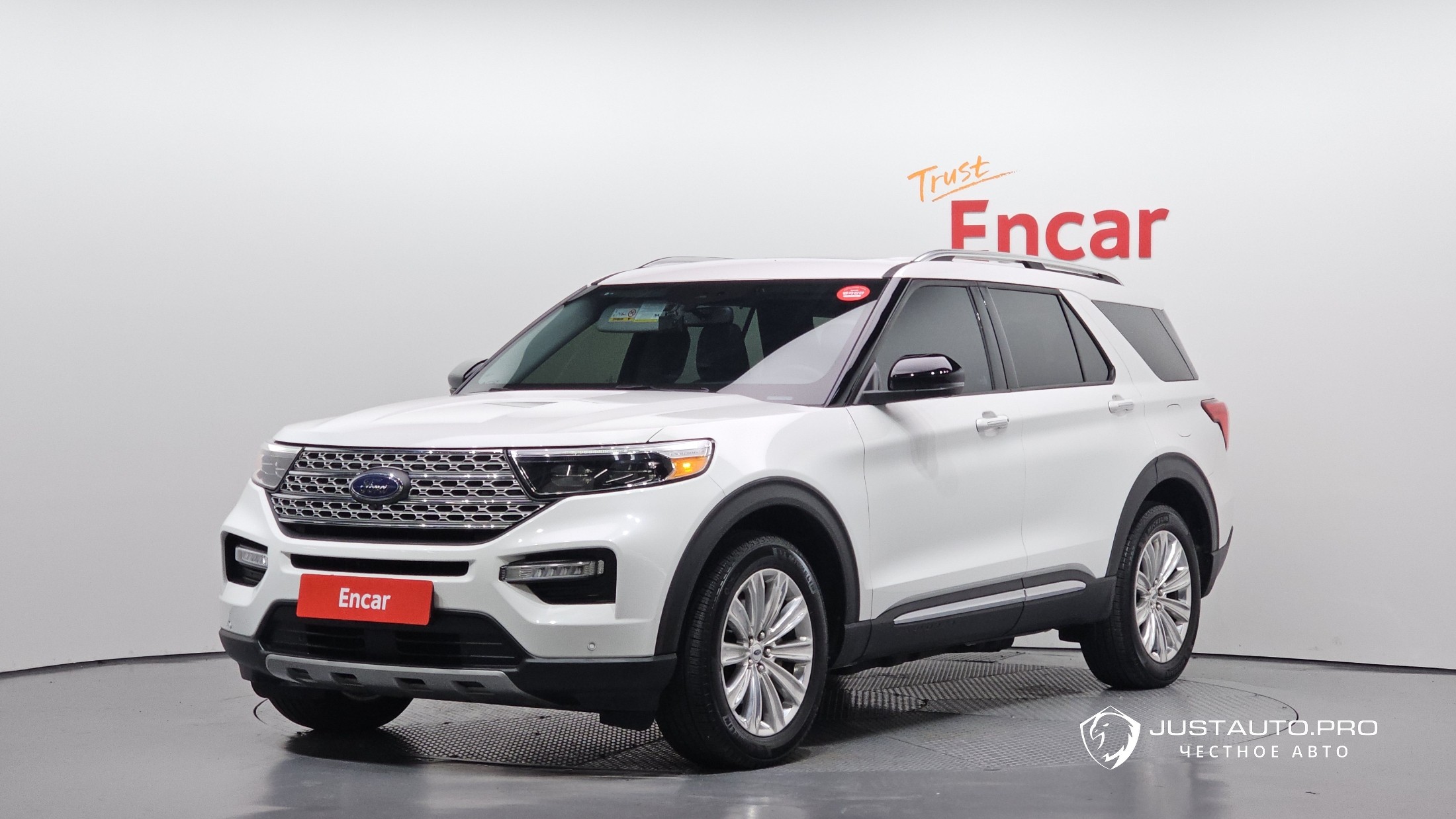 Автомобиль Ford Explorer