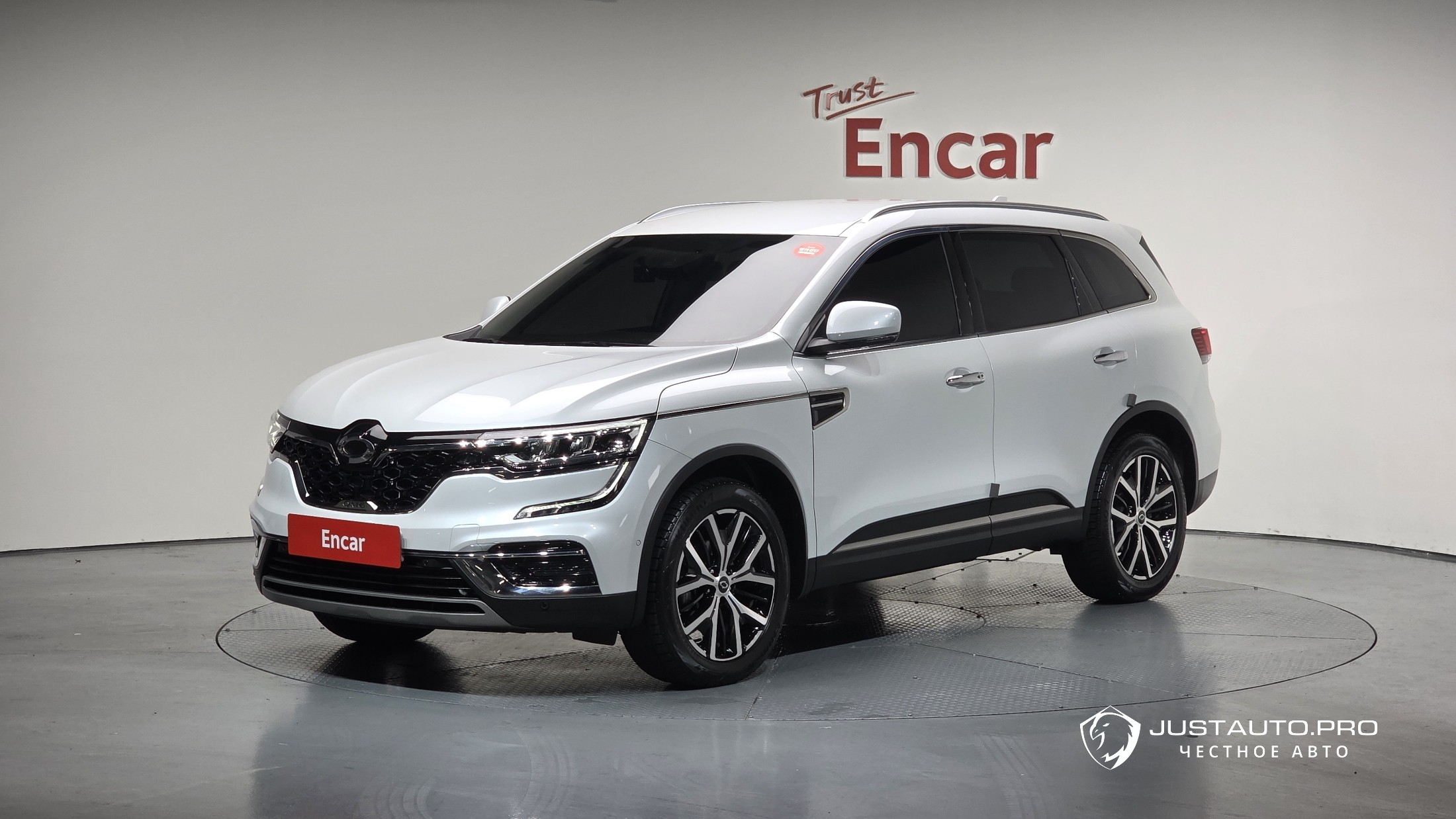 Автомобиль Renault-KoreaSamsung QM6