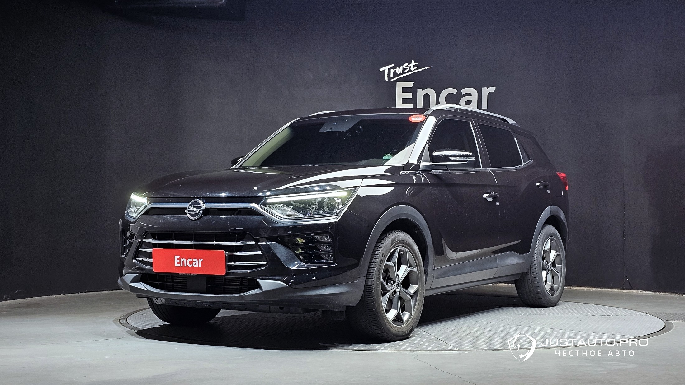 Автомобиль KG_Mobility_Ssangyong KORANDO