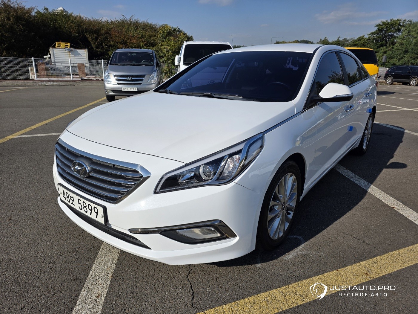 Автомобиль Hyundai Sonata