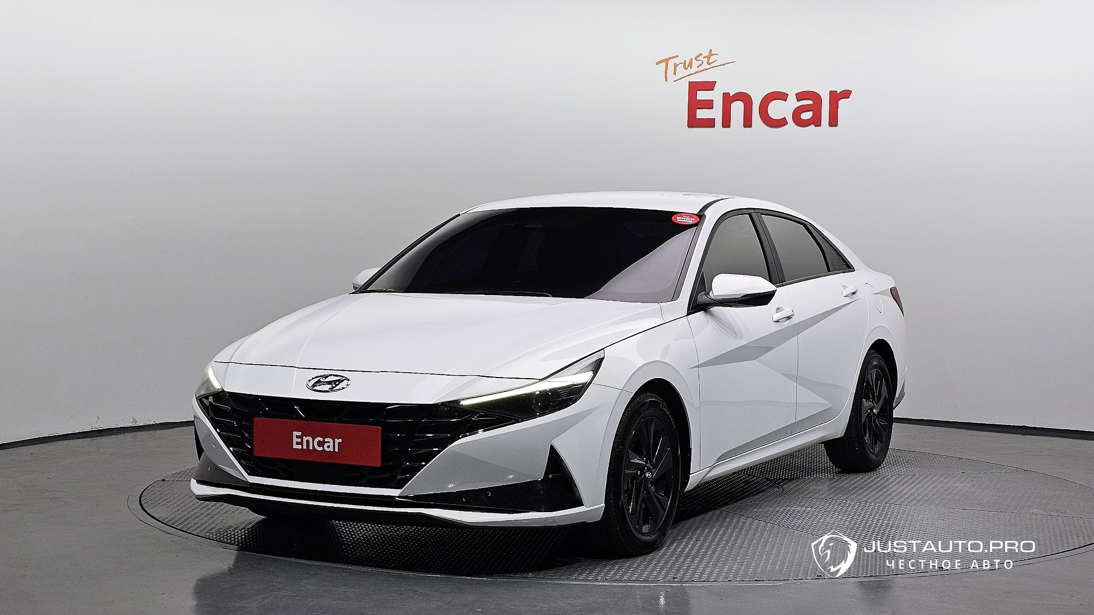 Автомобиль Hyundai AVANTE