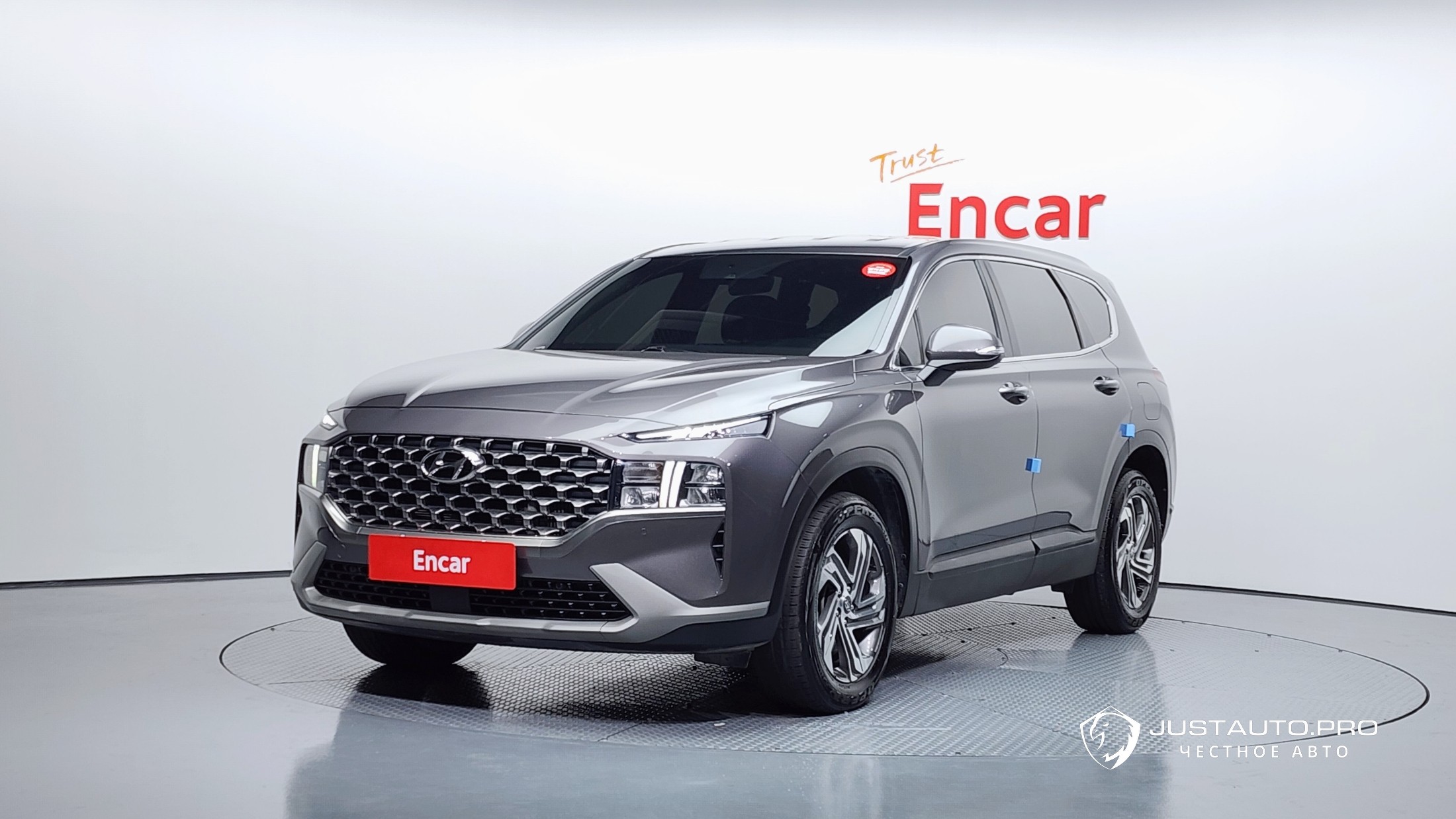 Автомобиль Hyundai Santafe