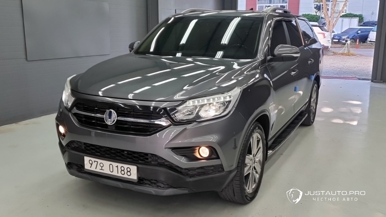 Автомобиль KG_Mobility_Ssangyong Rexton