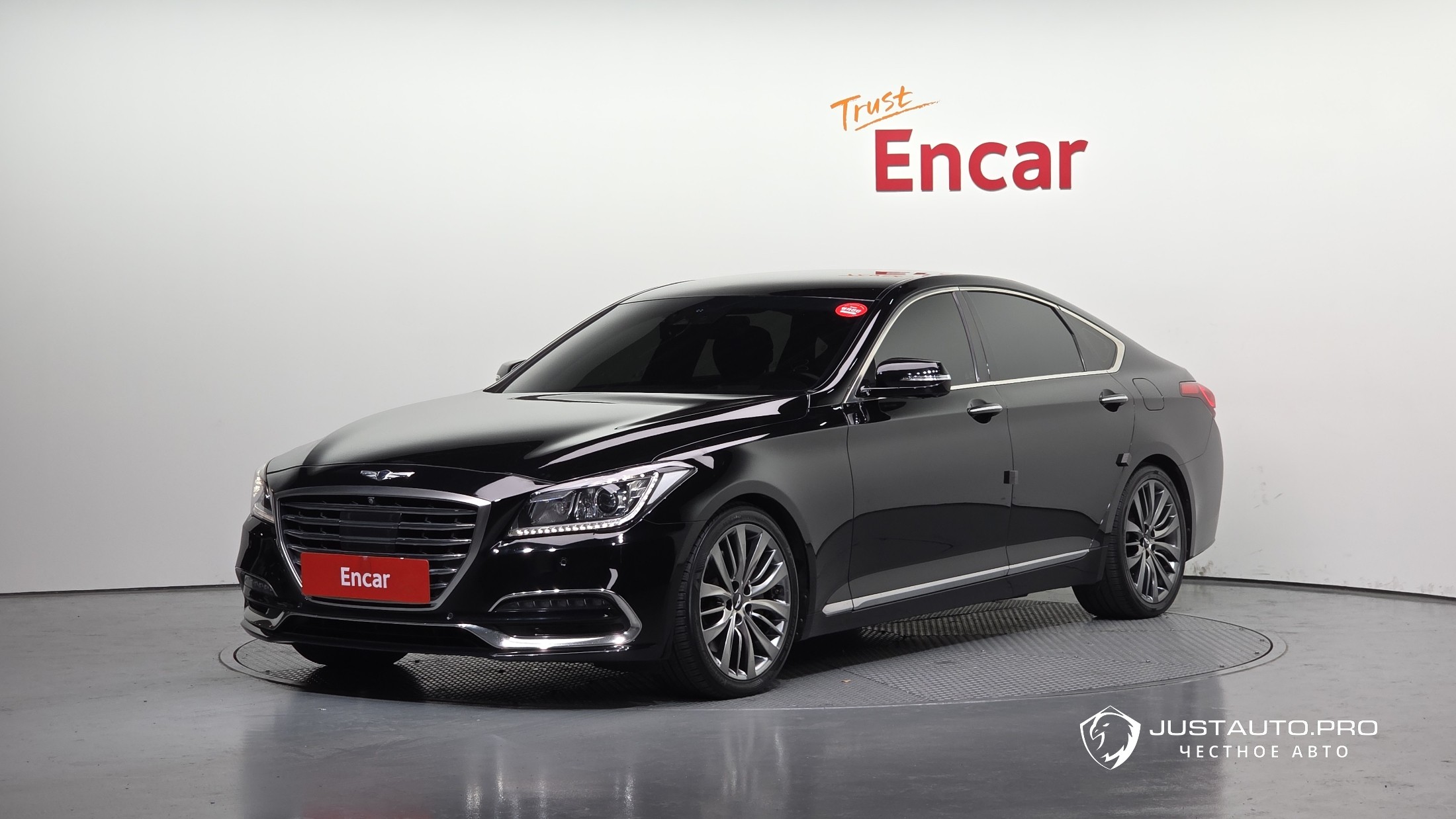 Автомобиль Genesis G80