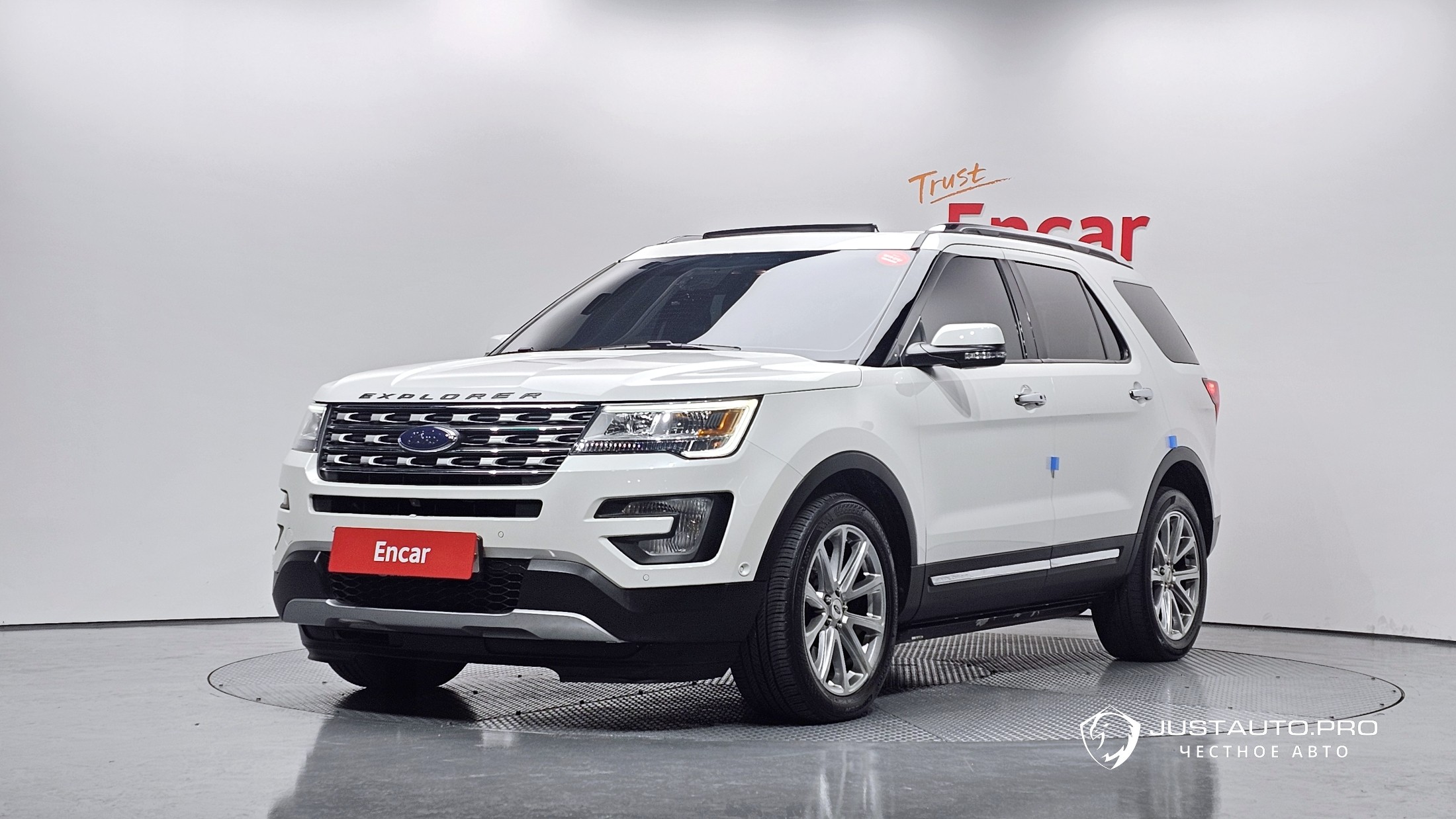Автомобиль Ford Explorer