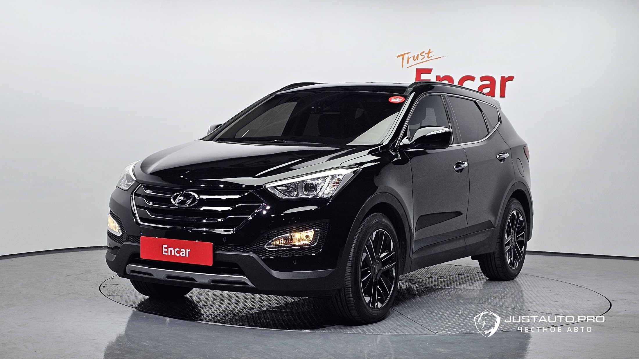 Автомобиль Hyundai Santafe