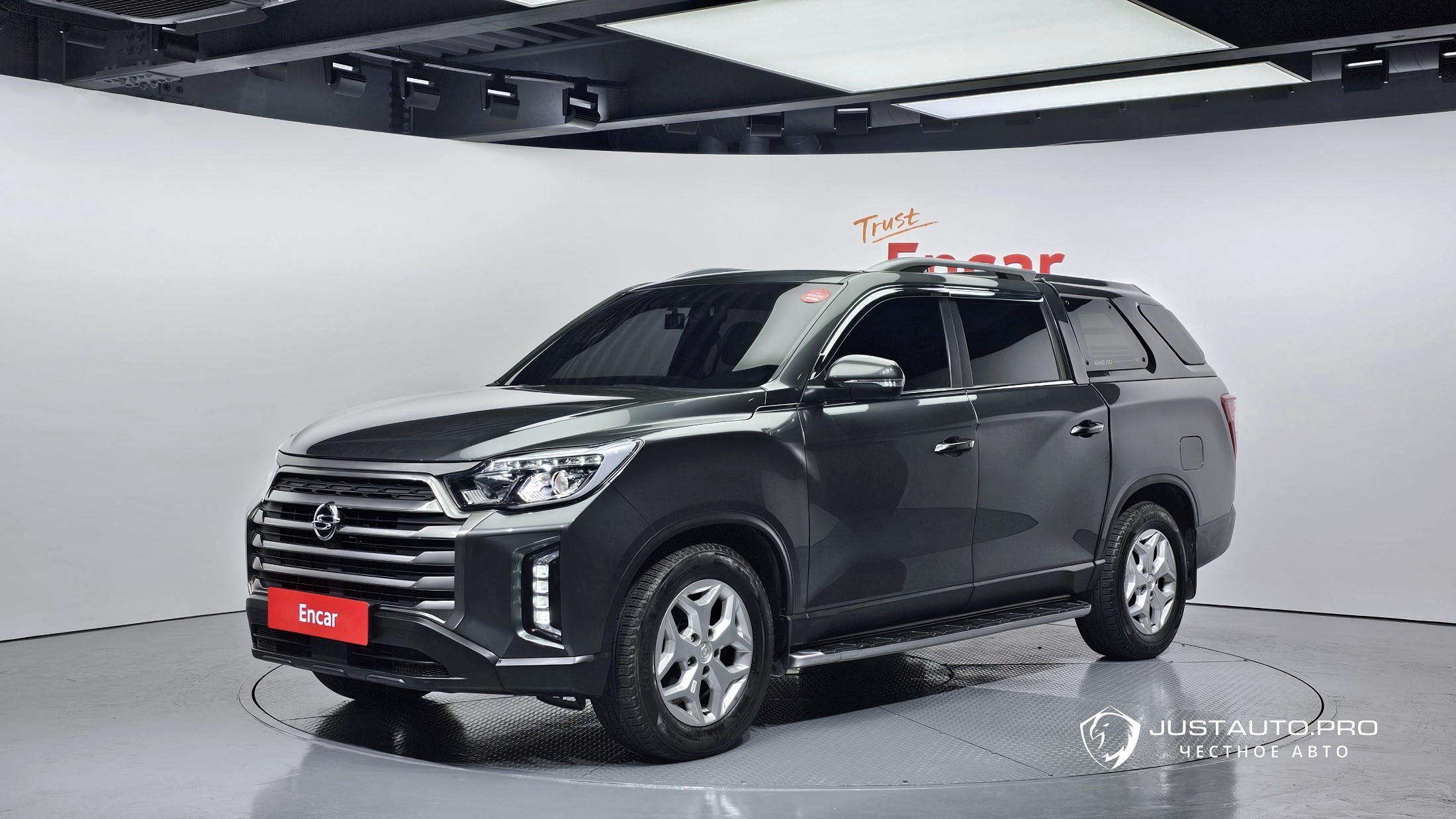 Автомобиль KG_Mobility_Ssangyong Rexton