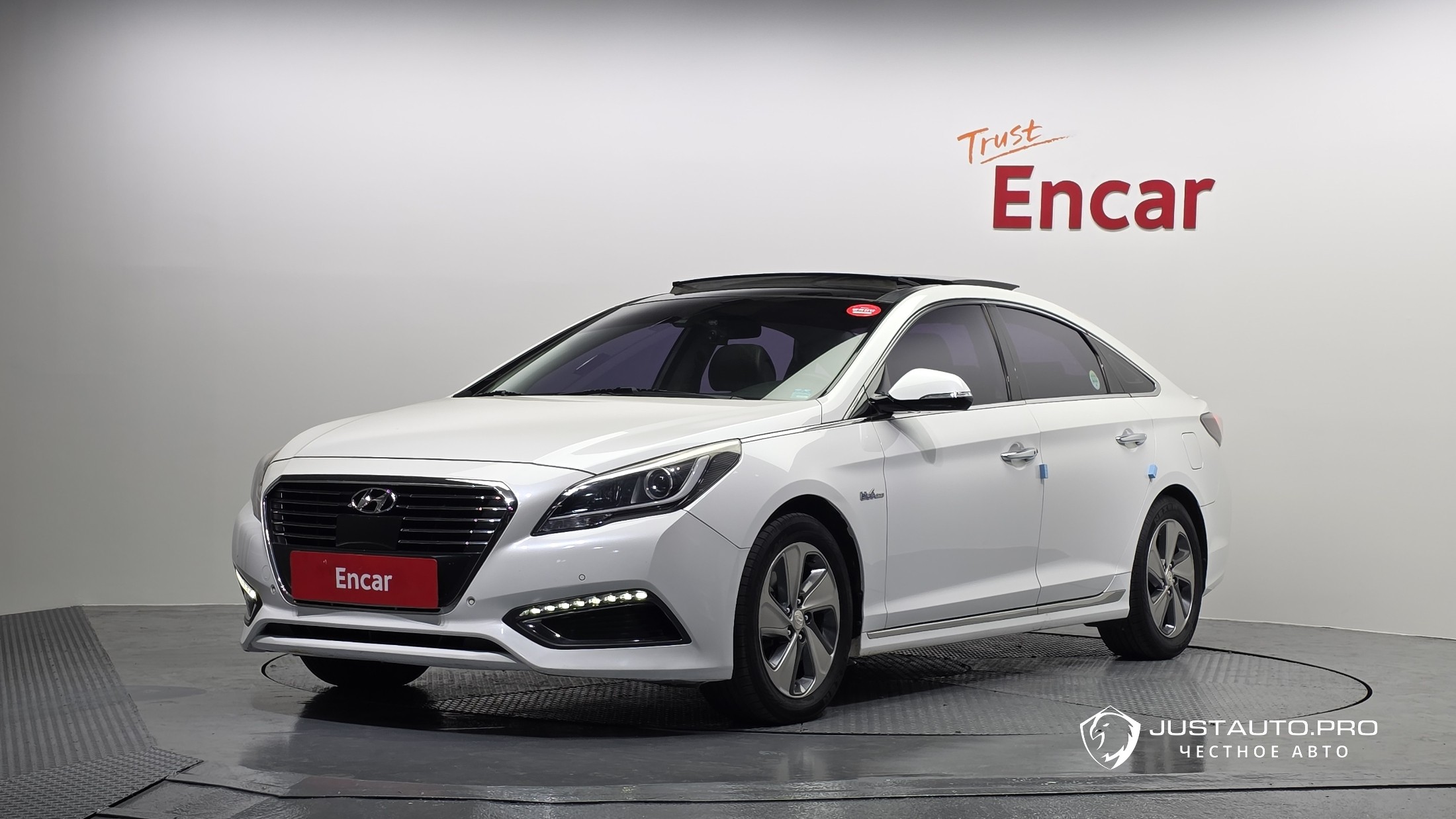 Автомобиль Hyundai Sonata