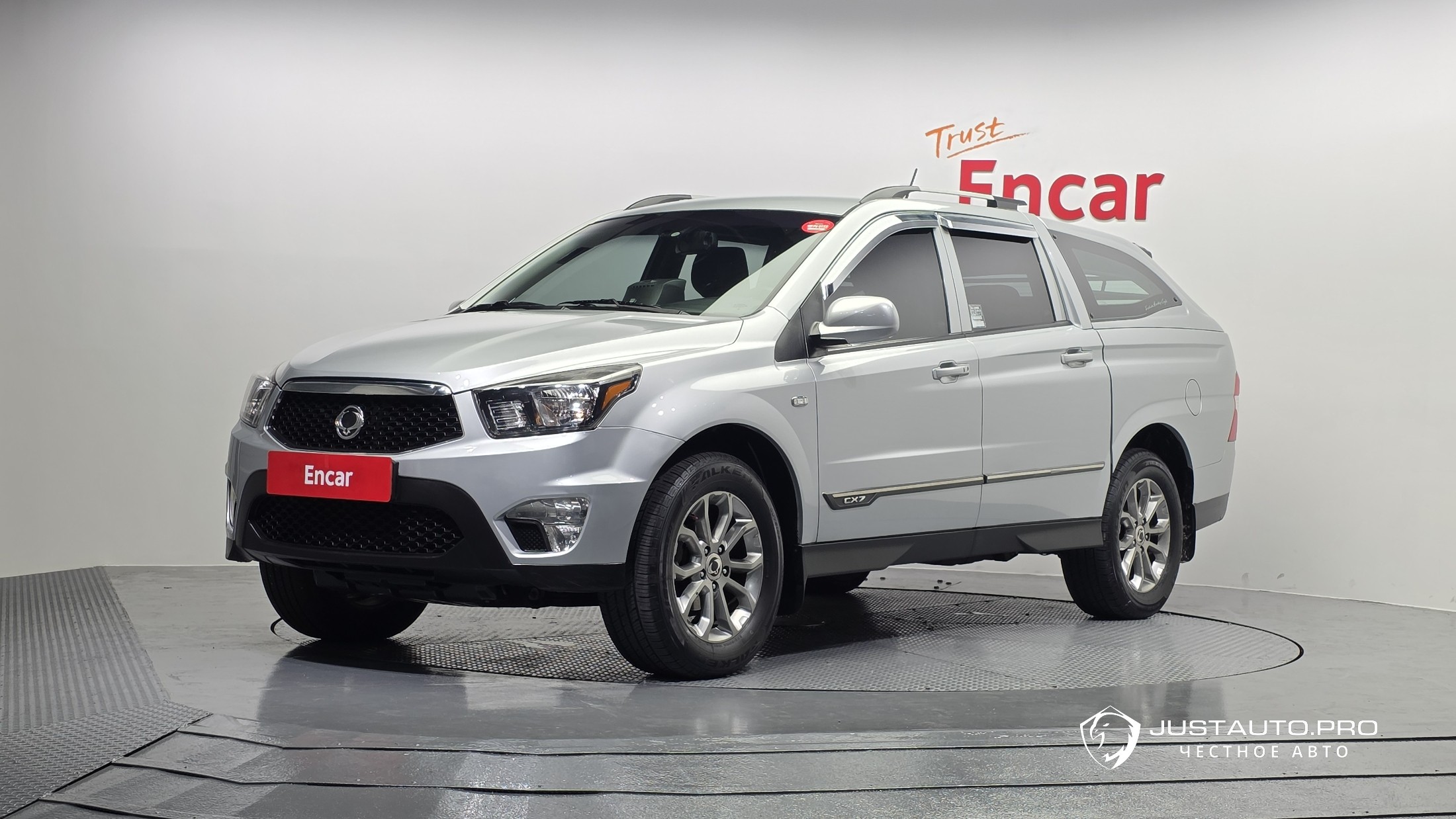 Автомобиль KG_Mobility_Ssangyong KORANDO