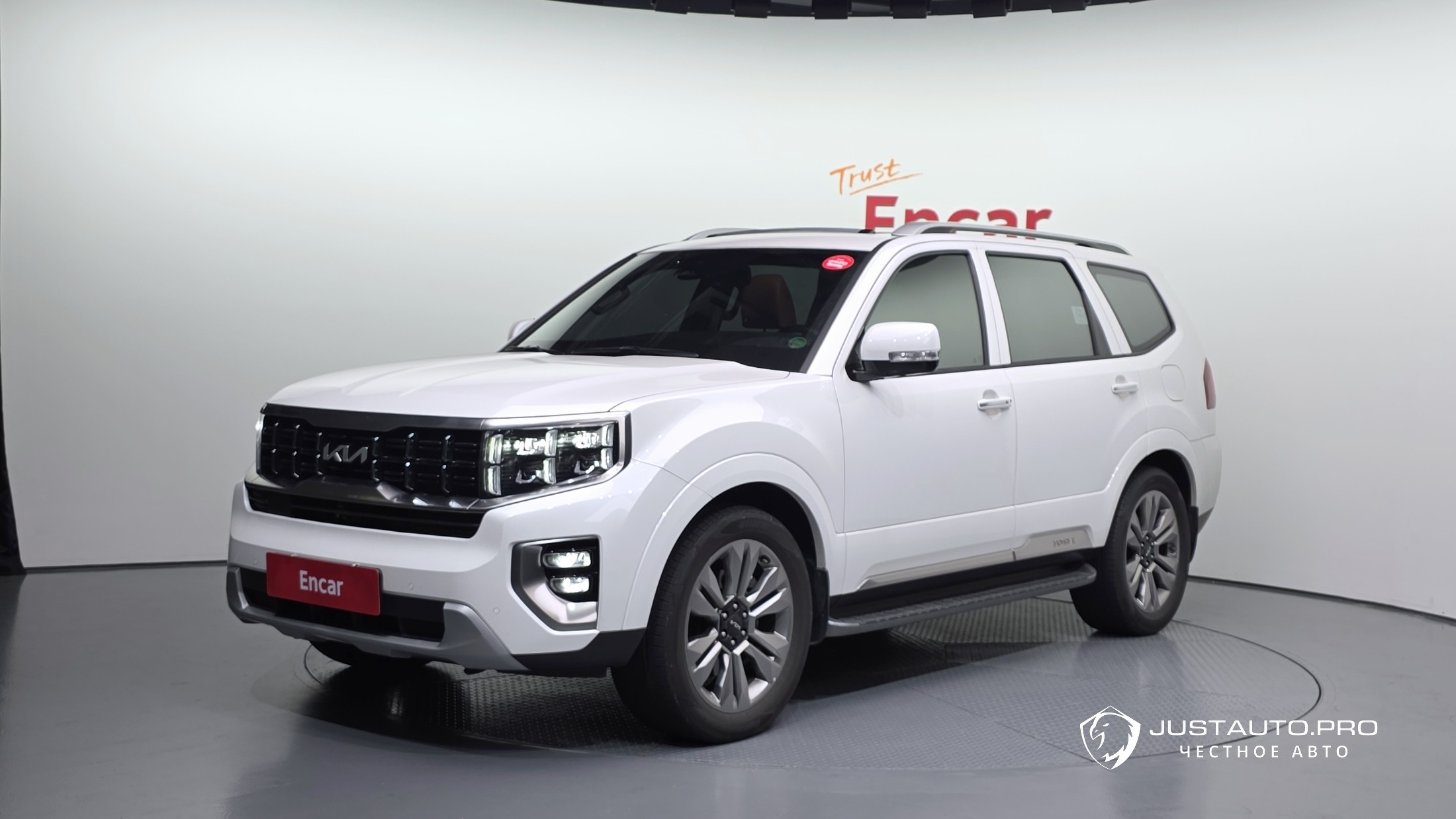 Автомобиль Kia Mohave