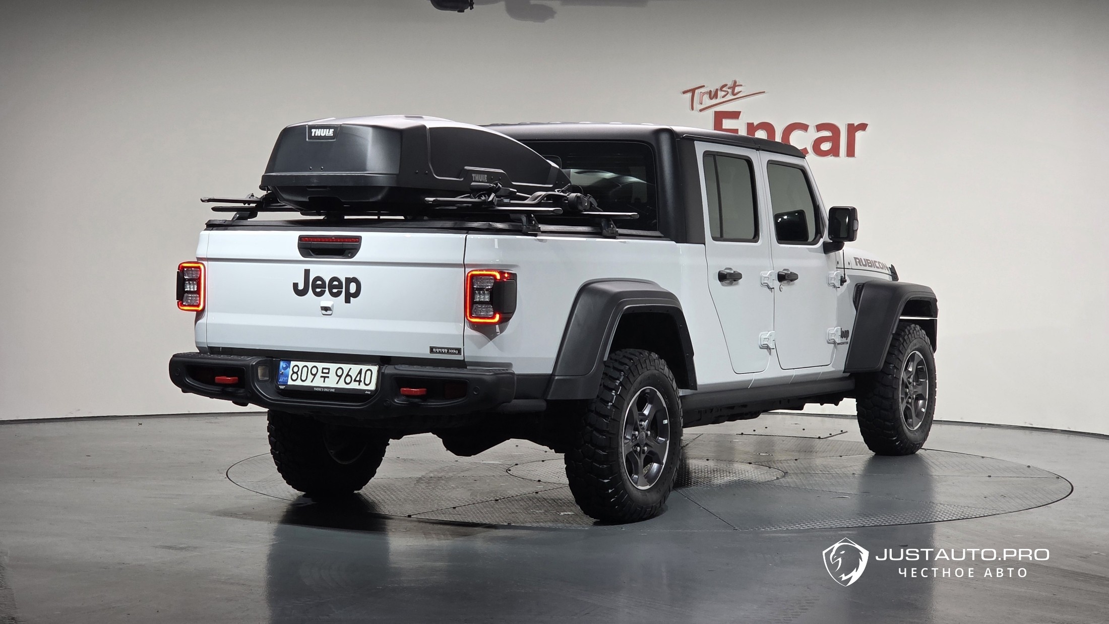 Автомобиль Jeep Gladiator