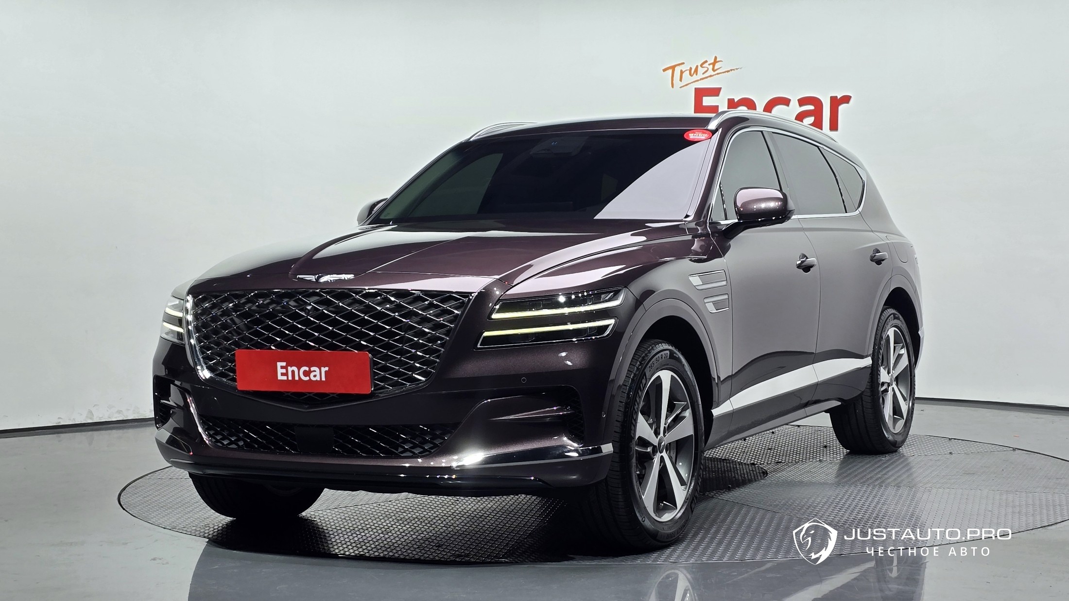 Автомобиль Genesis GV80