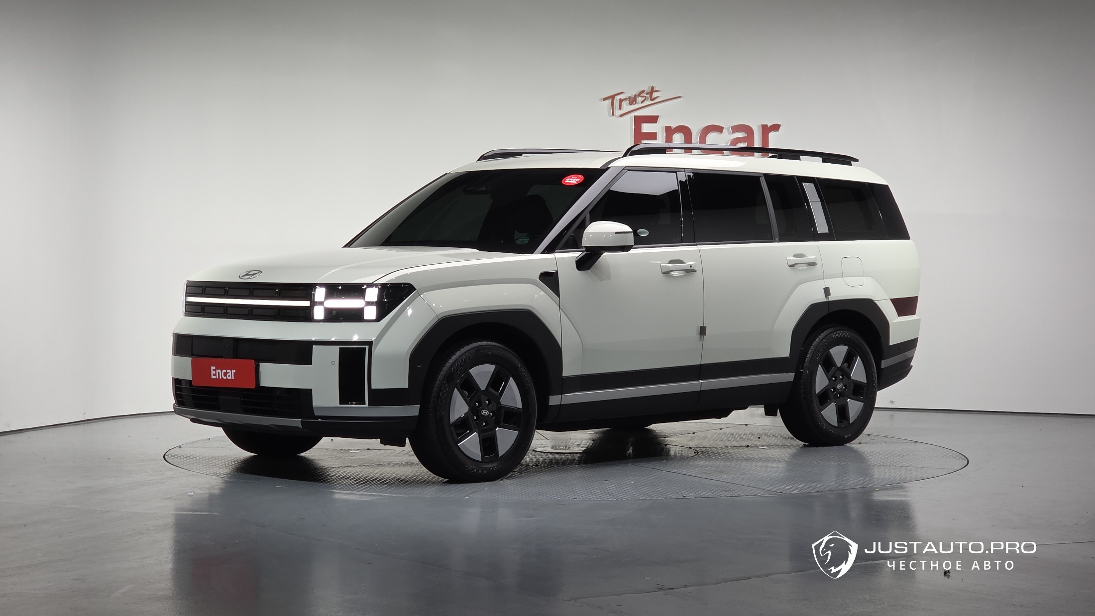 Автомобиль Hyundai Santafe