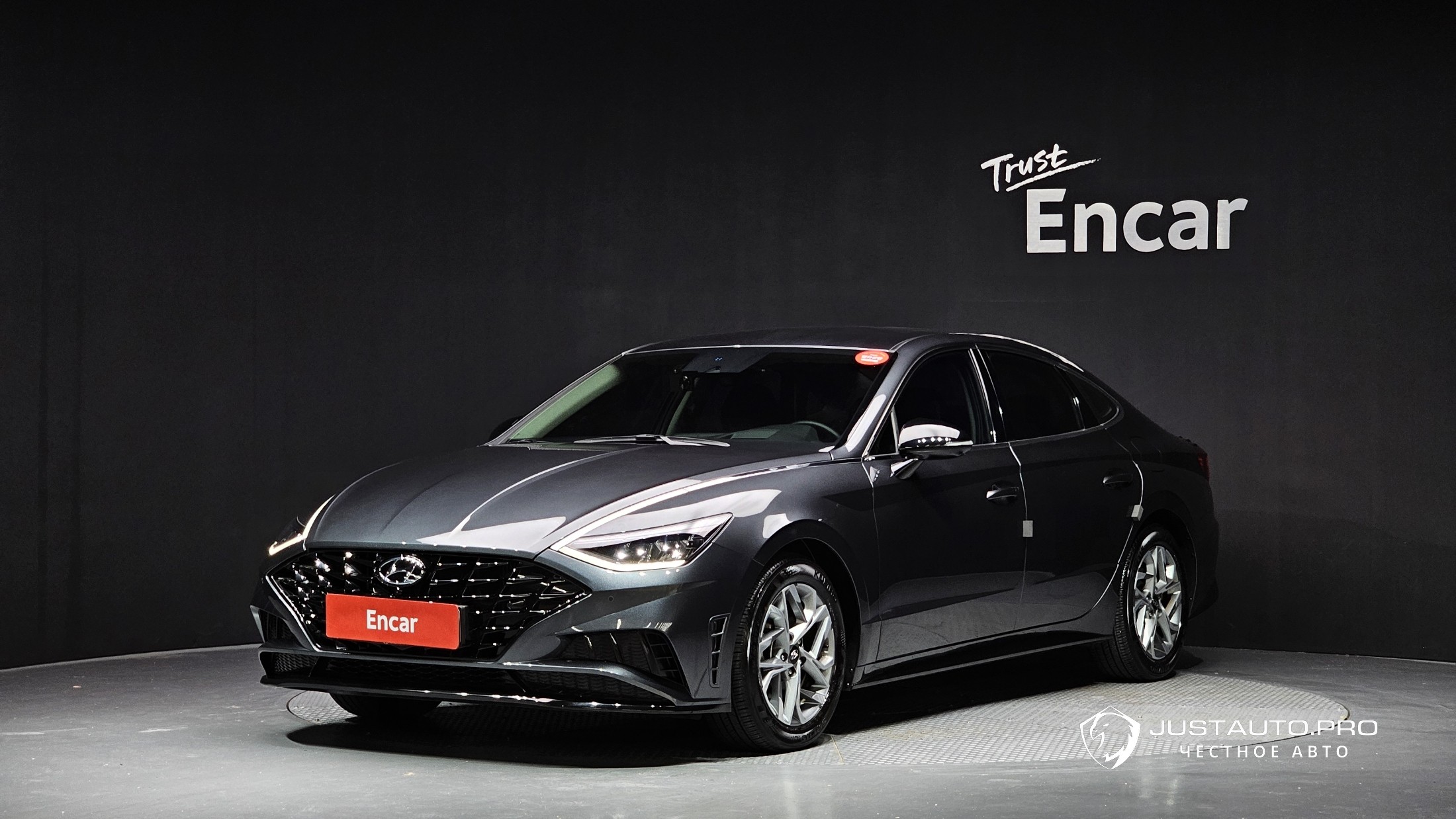 Автомобиль Hyundai Sonata